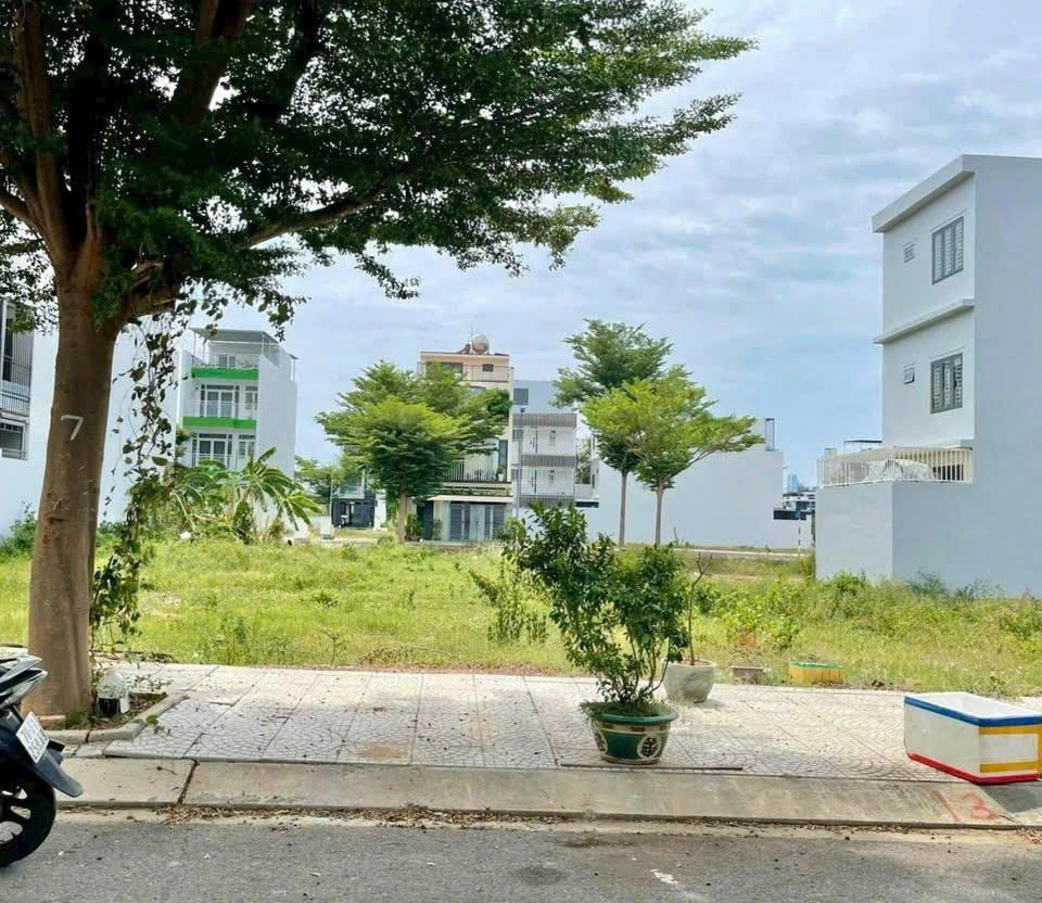 💥💥 ĐẤT NỀN + NHÀ PHỐ MẶT TIỀN KINH DOANH & Ở NGAY TRUNG TÂM