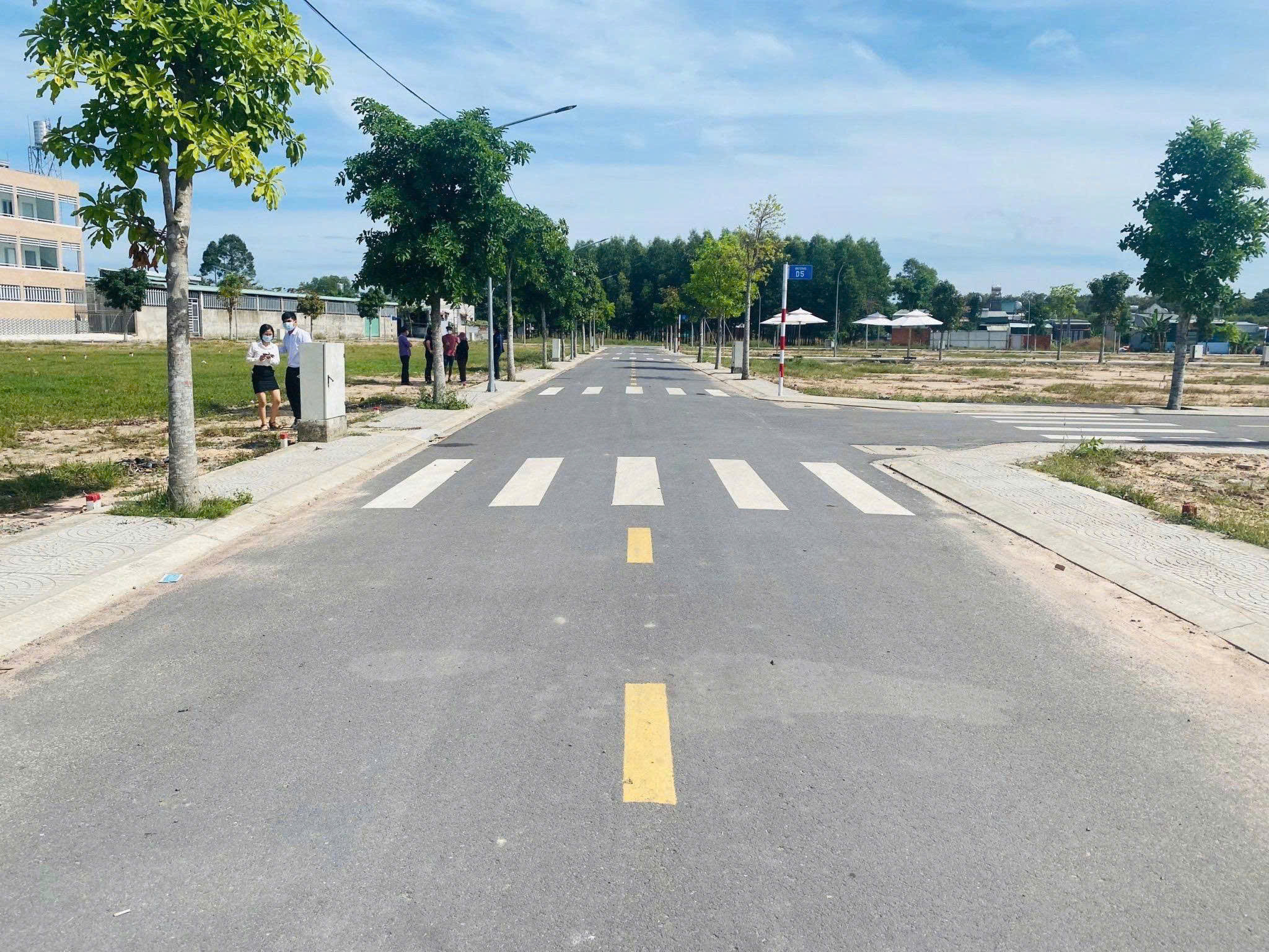 Chỉ hơn 12tr/m2 có ngay đất gần vòng xoay BH-VT. 130m2 thổ cư_Sổ sẵn_Hạ tầng 100%_Nhiều tiền ích. Hỗ trợ vay tới 70%