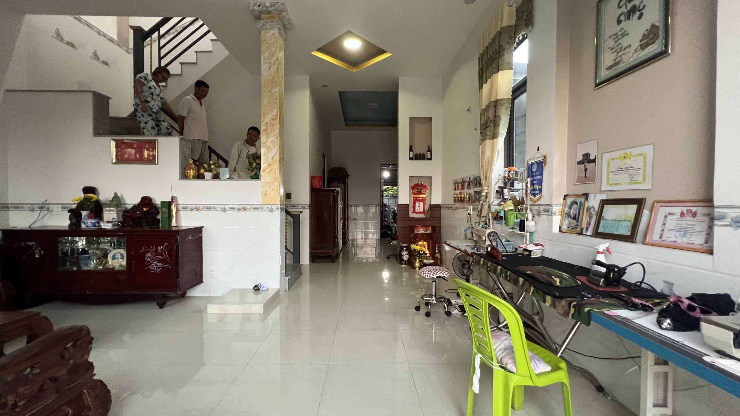 Bán căn nhà trục chính Tân Trung, xã Hồ Tràm, Tp.HCM giá chỉ 3.8 tỷ