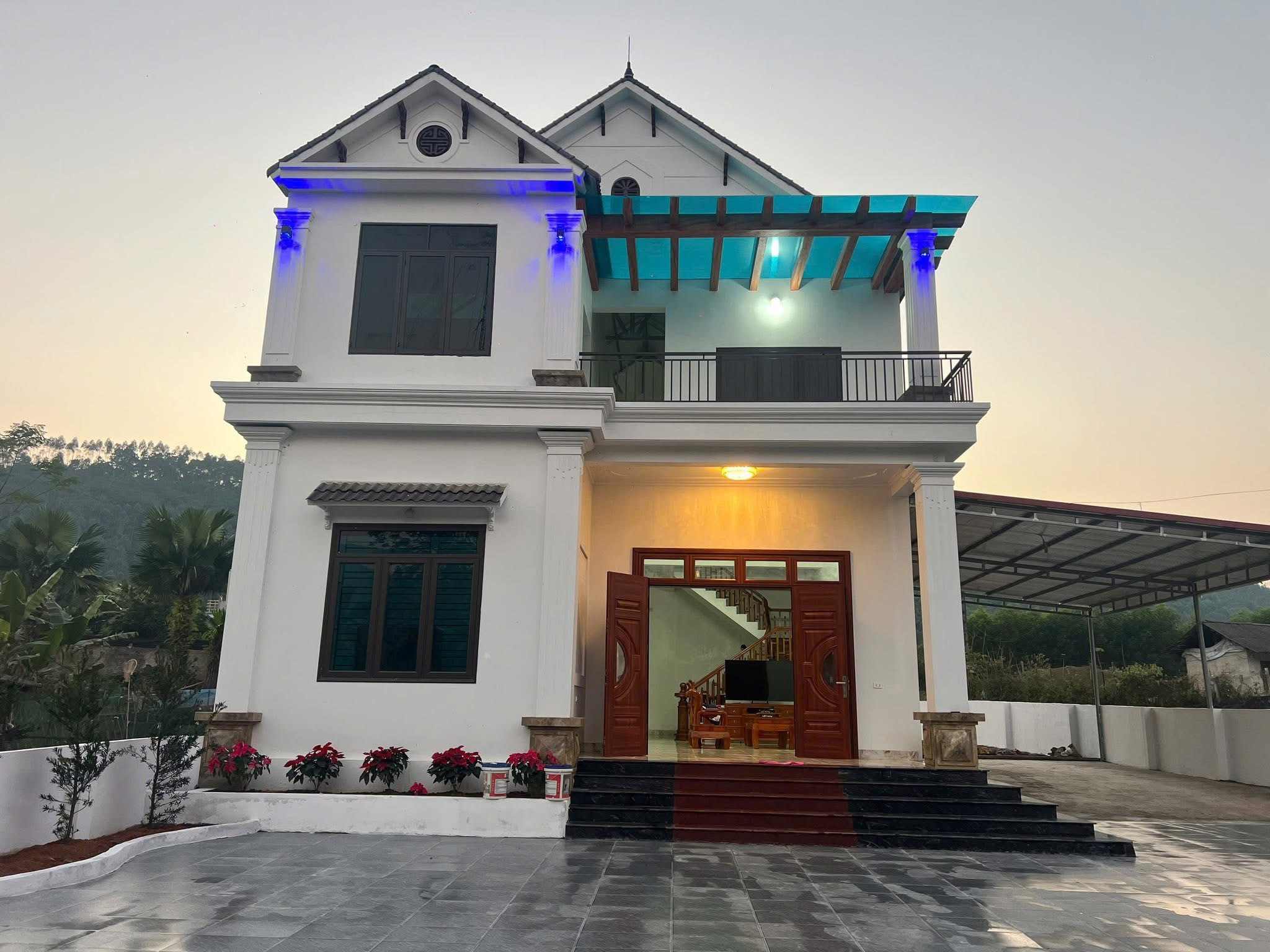 Bán đất kèm biệt thự siêu vip