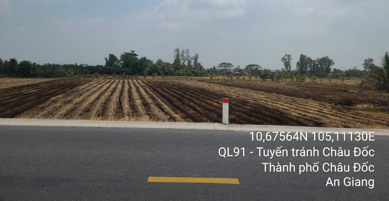 Bán đất 7470.7m² ngang 60m giá 7.5 tỷ Phường Châu Đốc