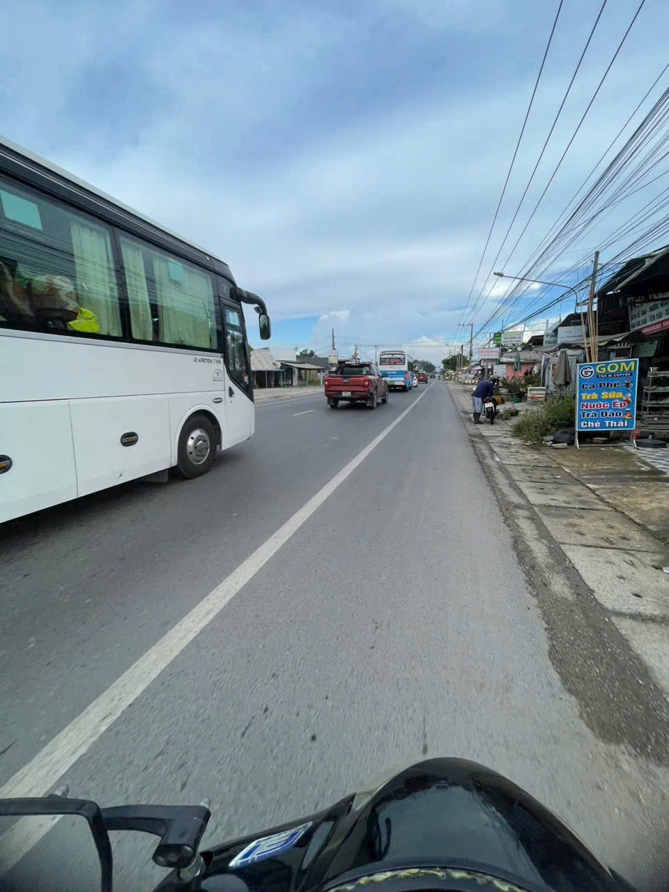 Bán đất mặt tiền quốc lộ N2, xã Hòa Khánh Đông dt 272m2 full thổ giá 3,55 tỷ