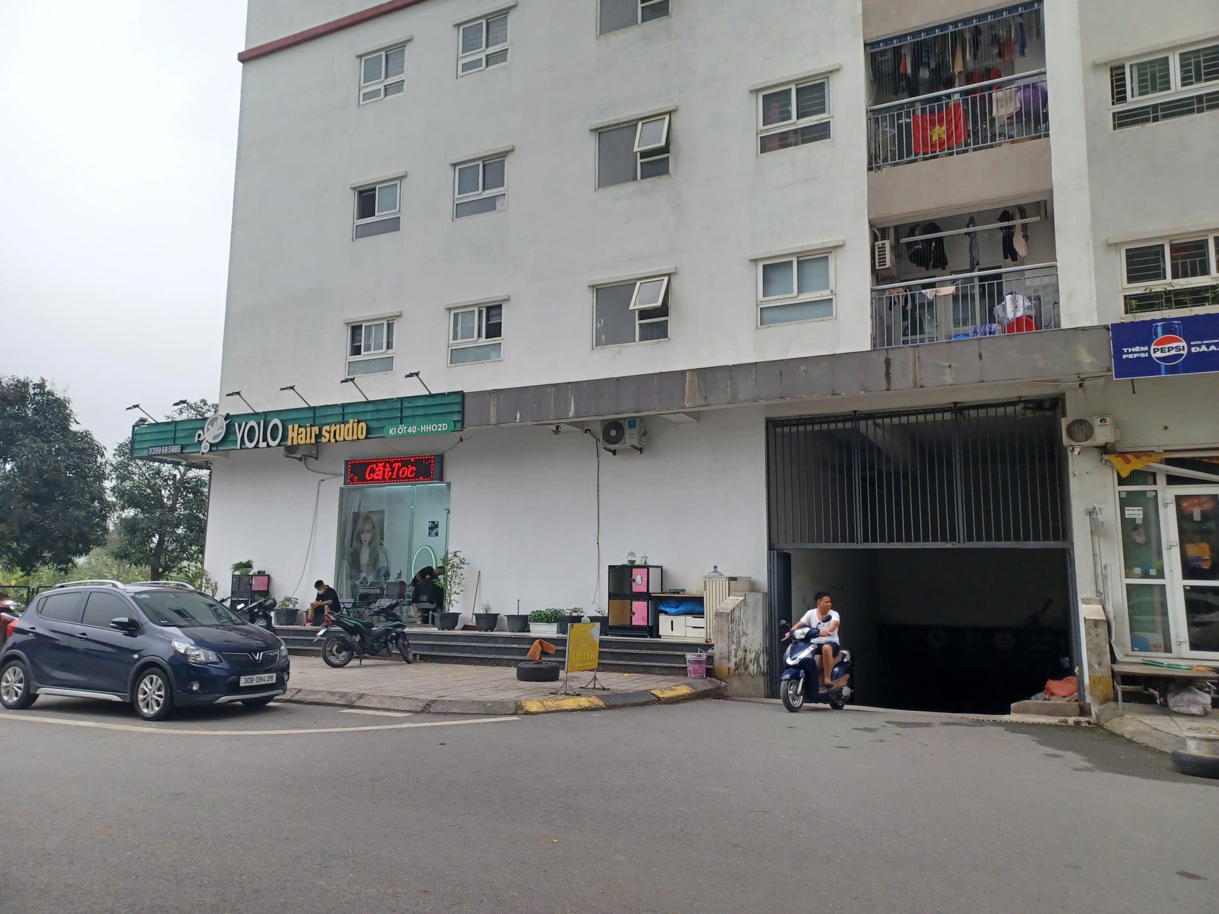 🏡 BÁN GẤP HH03 KIOT B2.1– KHU 11 TÒA KĐT THANH HÀ MƯỜNG THANH, HÀ ĐÔNG, 2,3tỷ
👉 Diện tích Khoảng: 40m²

👉 Vị trí: Khu trung tâm – đông dân cư bậc nhất Thanh Hà

👉 Nằm ngay trục chính đường 60m Cienco5 – cực kỳ thuận tiện kinh doanh

💰 Giá chỉ: 2,3 