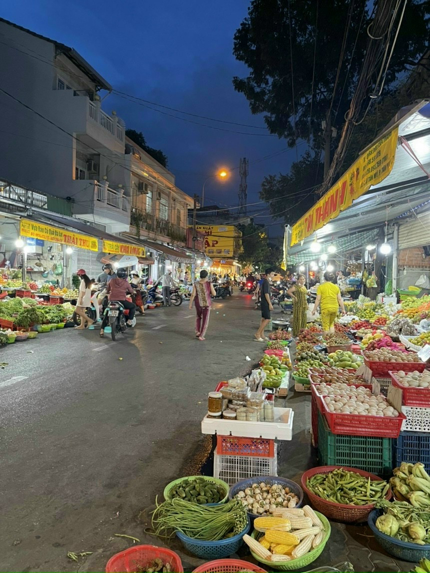Bán nhà dt 5x22m sh 111.9m² giá 21 tỷ Phường Tân Mỹ
