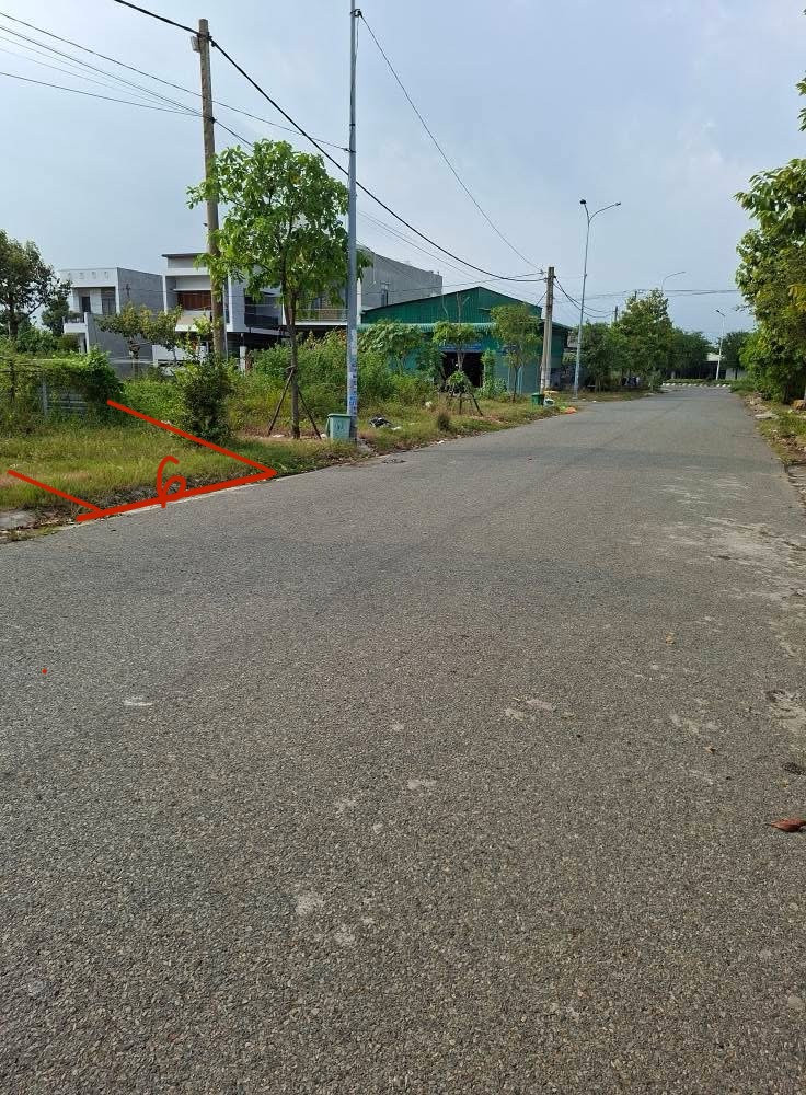 🌟 BÁN LÔ ĐẤT NỀN MẶT TIỀN ĐƯỜNG SỐ 1 – TT BẾN LỨC (SÁT QL1A)
📐 Diện tích: 6 x 25m²💰 Giá chỉ: 910 triệu
