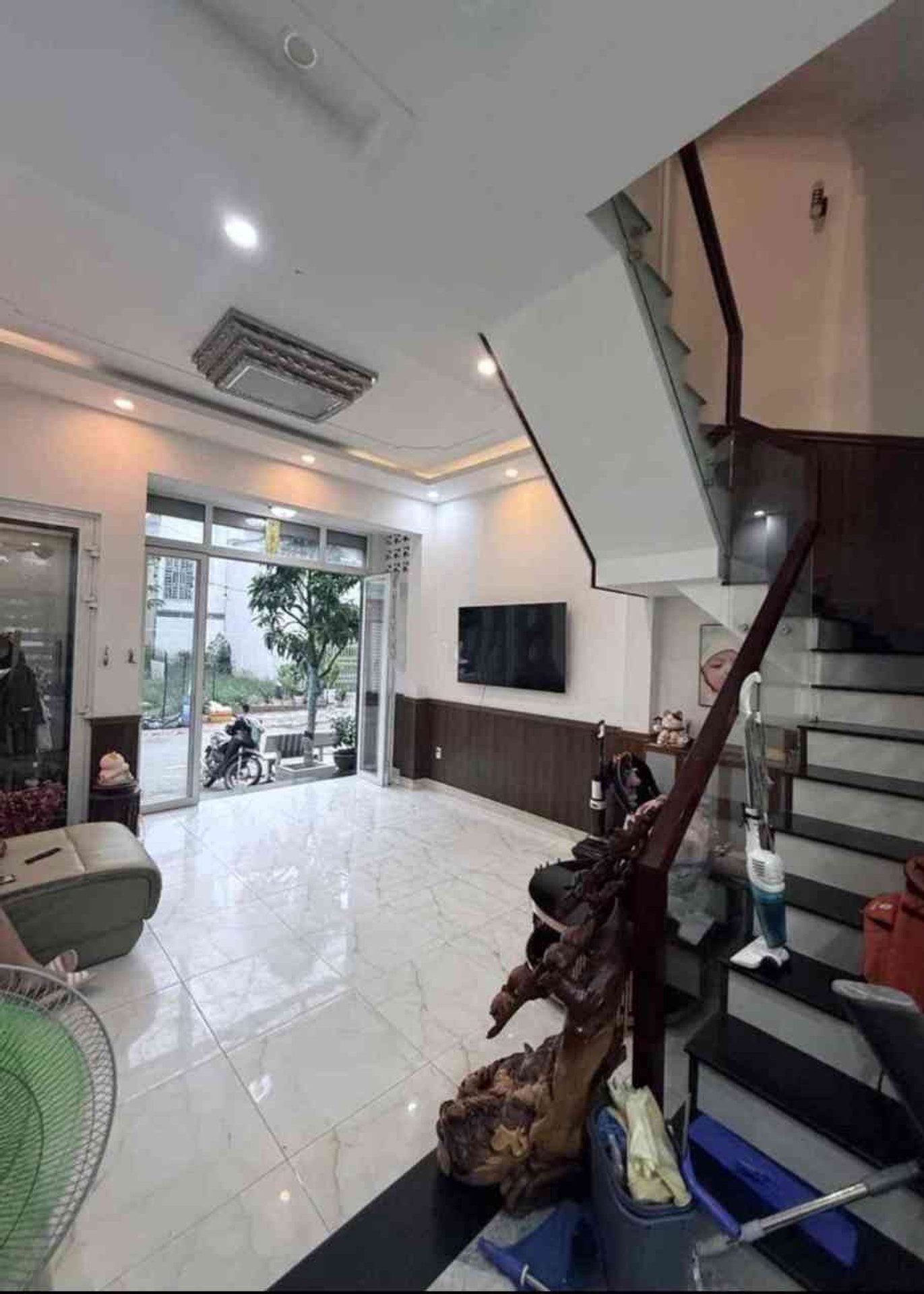 Bán Nhà riêng 81m2 4 tầng giá 7.5 tỷ tại đường số 11 Phường Tam Bình Quận Thủ Đức TP. Hồ Chí Minh