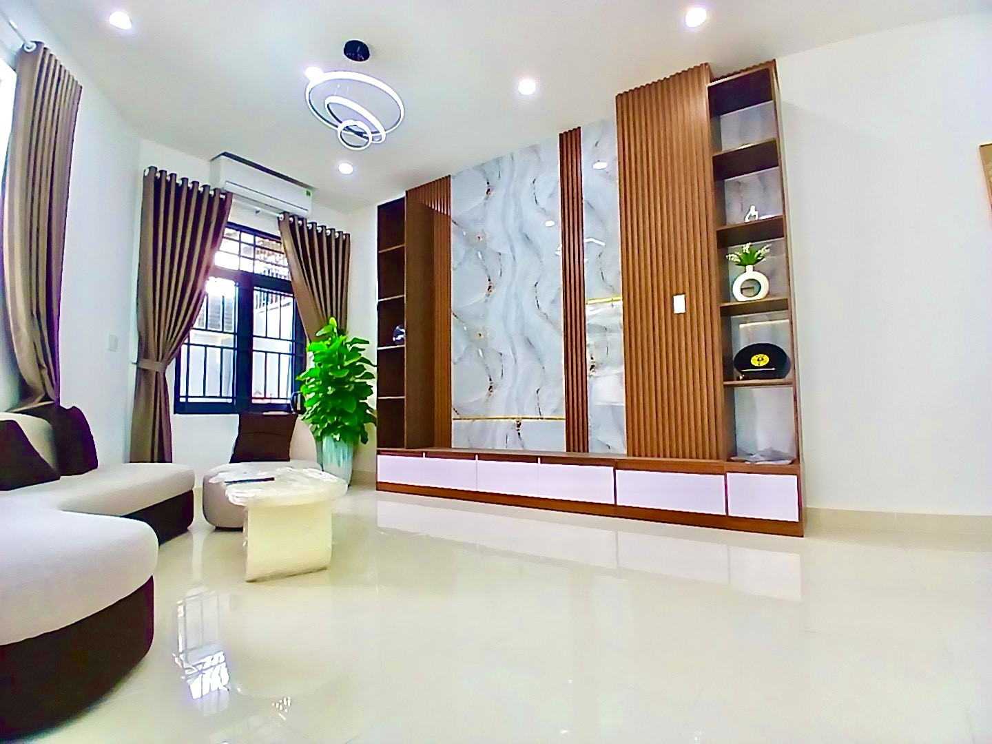 🚗 BÁN NHÀ 2 TẦNG MỚI - 123M2( 9.5*13), HOÀN CÔNG - CÔNG NHẬN 65M2 - 3PN, 4WC - CĂN GÓC - 2 MẶT HẺM XE HƠI - GẦN CHỢ - TĂNG NHƠN PHÚ B, THỦ ĐỨC.