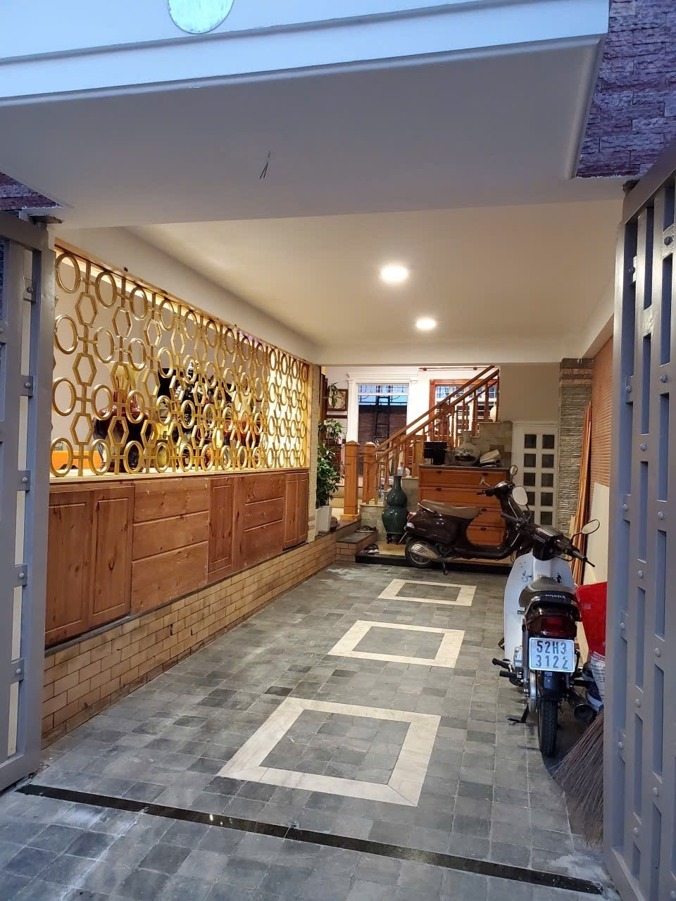 BÁN BIỆT THỰ NGAY SÔNG, HIỆP BÌNH CHÁNH - 160m2 - 5 TẦNG - GIÁ CHỈ 24.5 TỶ TL