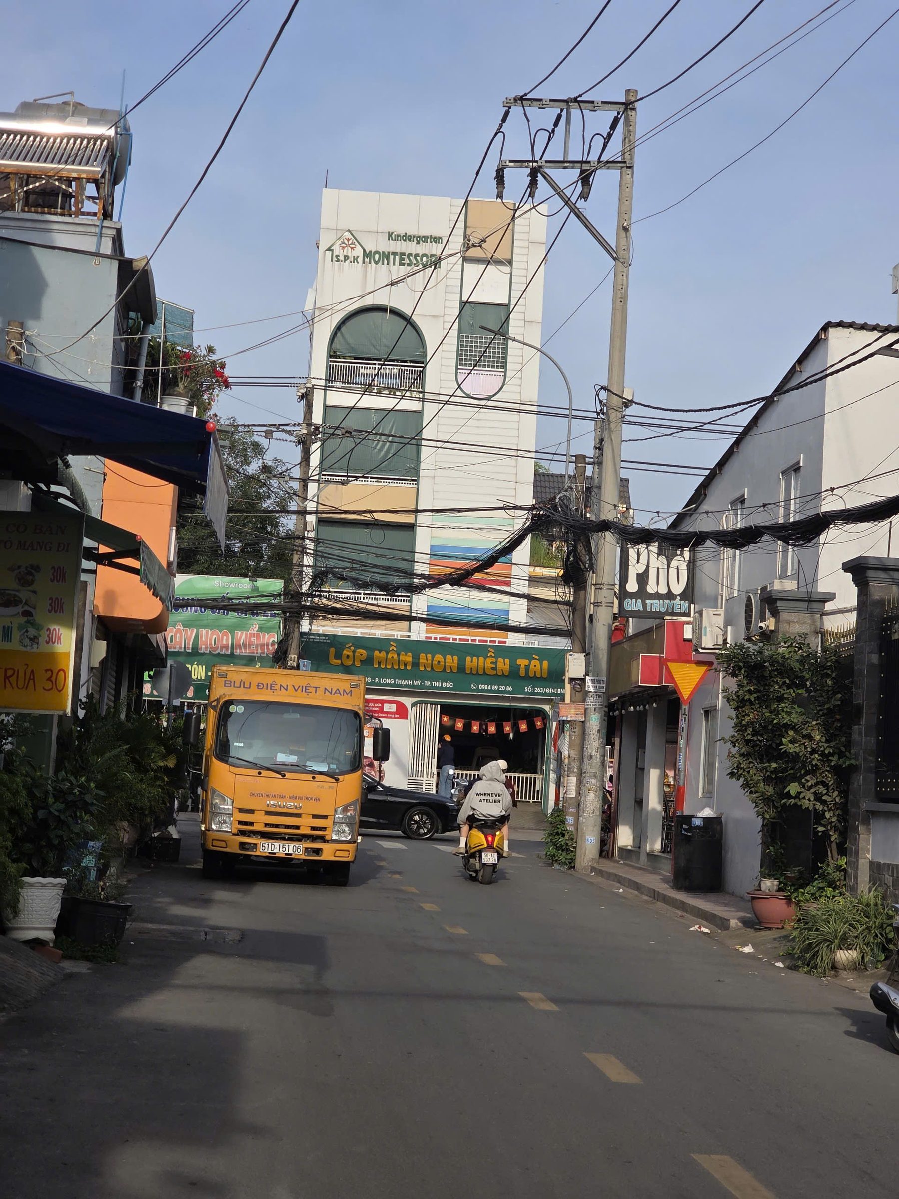 🚨🏡NHÀ 2 TẦNG ĐƯỜNG SỐ XE HƠI SÁT LÊ VĂN VIỆT Q9 DT 82M2 CHỈ 4.X TỶ CẠNH KHU CÔNG NGHỆ CAO