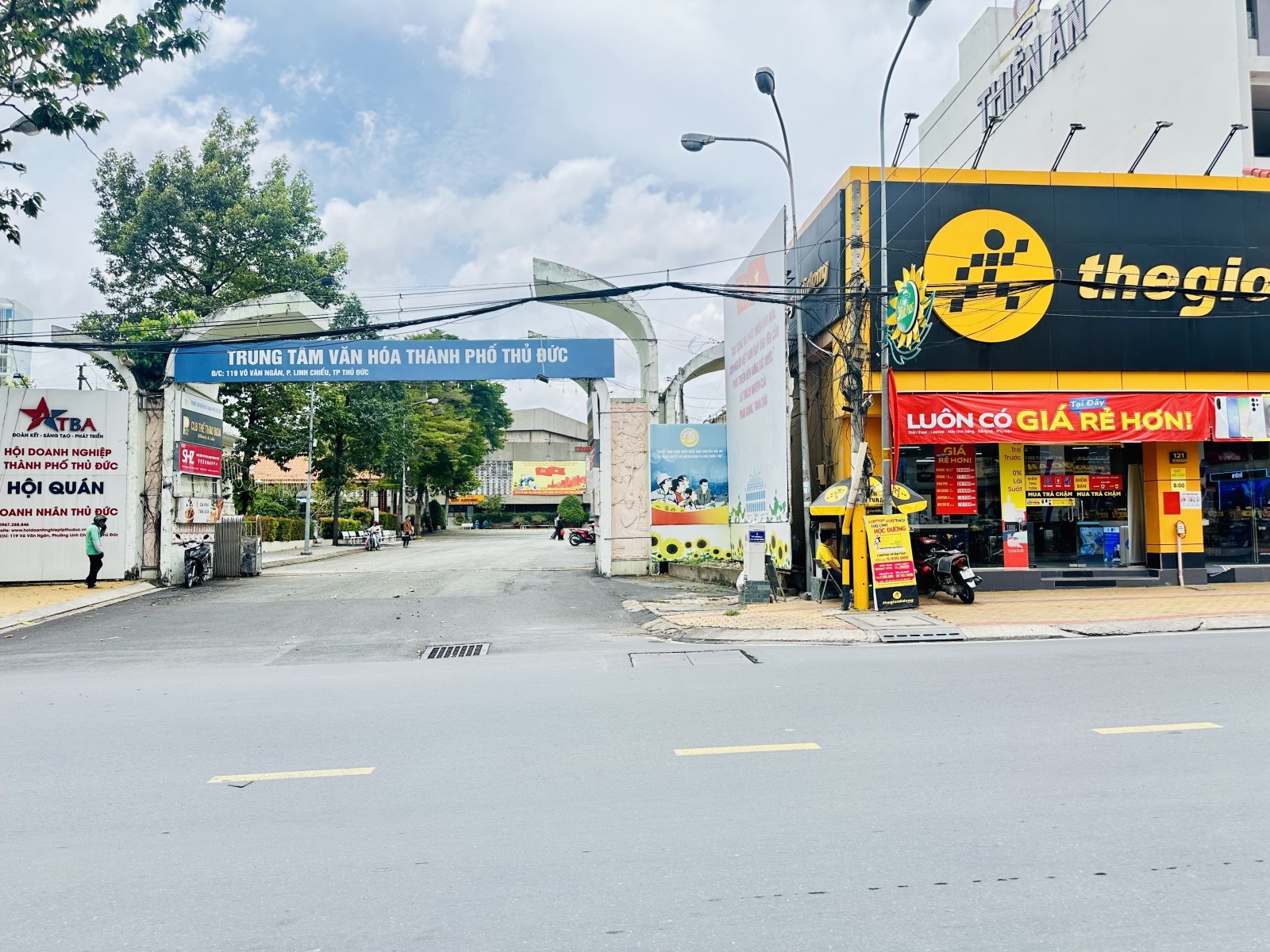 BÁN ĐẤT ĐƯỜNG SỐ 13, BÌNH THỌ - 270m2 - GIÁ 14 TỶ TL