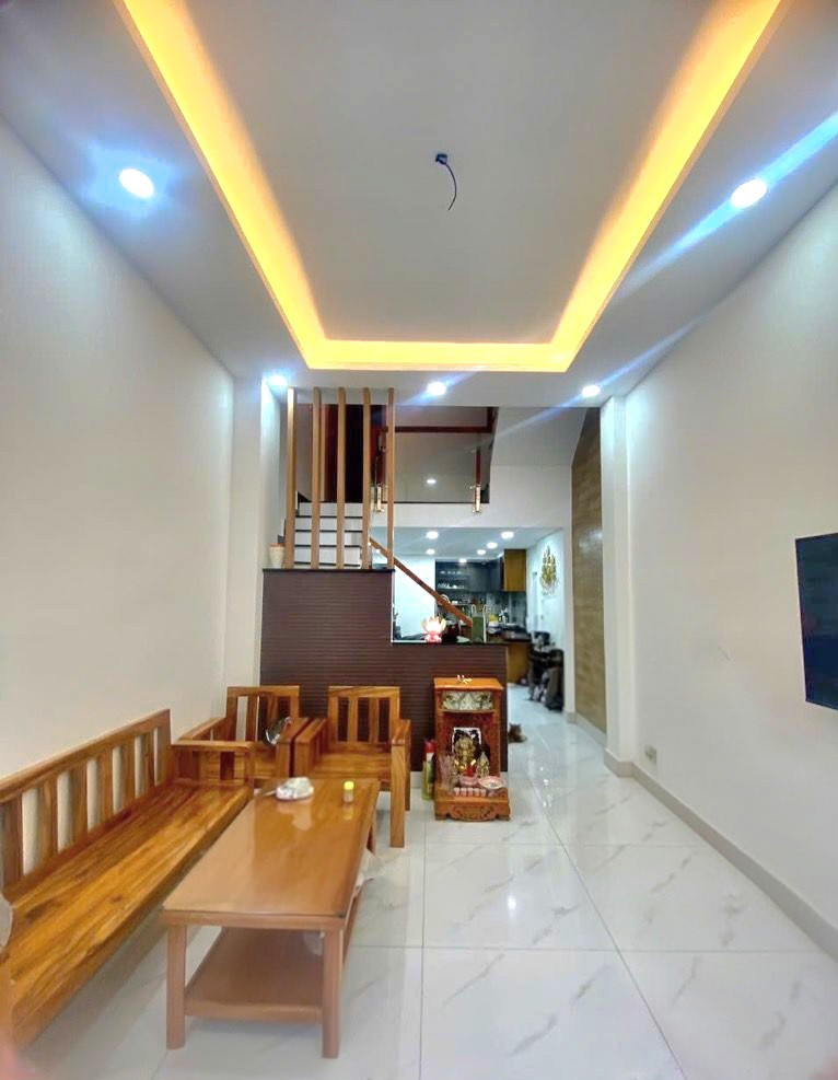 BÁN NHÀ ĐẸP CẠNH LÊ VĂN QUỚI - NGÃ TƯ 4 XÃ - HẺM XE HƠI - DTSD 95M2