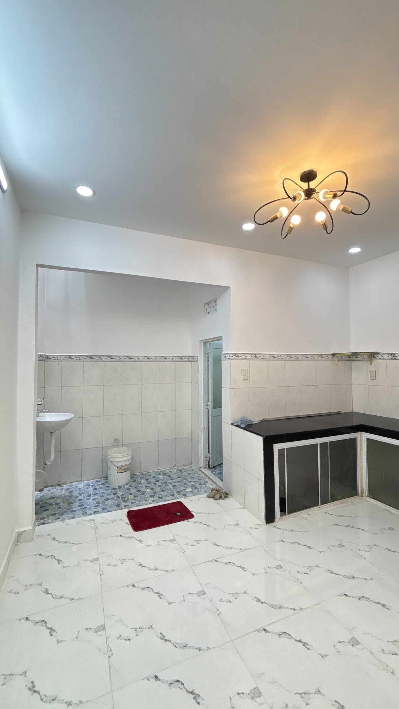 NHÀ ĐẸP GIÁ TỐT HIẾM TRONG KHU VỰC - 44M2 - GIÁP TÂN PHÚ - CHỈ NHỈNH 3 T.Ỷ | Mã : 119
