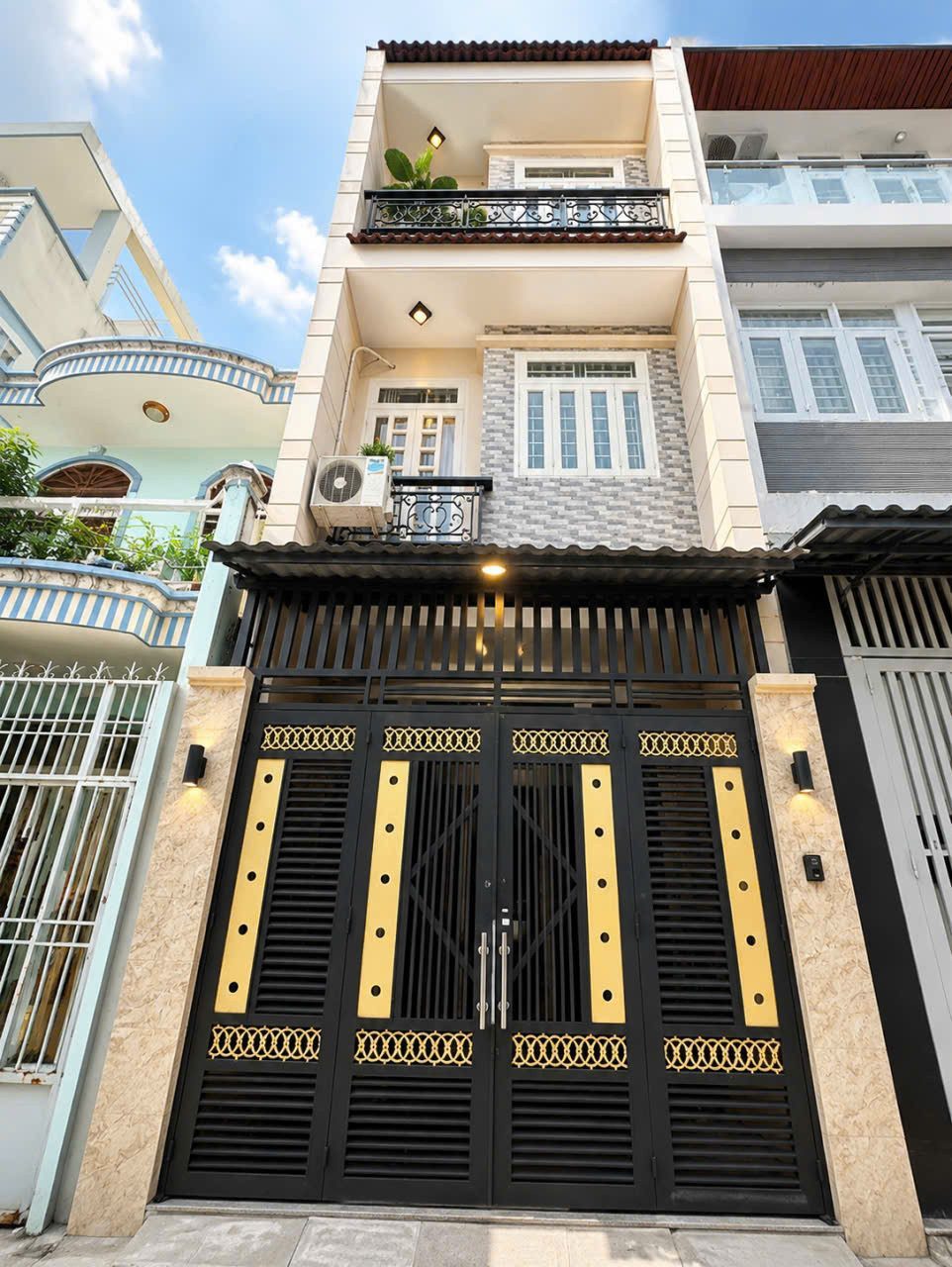 Bán nhà đường Số 14, Phường Bình Trị Đông, Bình Tân - Sổ hồng riêng - 40m - Giá 5,5 Tỷ - Hẻm 5m