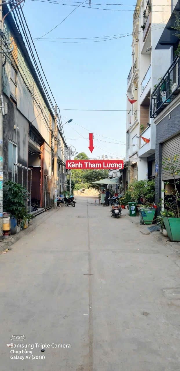 GIÁP AEON TÂN PHÚ- NGAY CÔNG VIÊN GIA PHÚ- DT 52M2 ĐƯỜNG 6M- XD 5 TẦNG GIÁ 4.95 TỶ