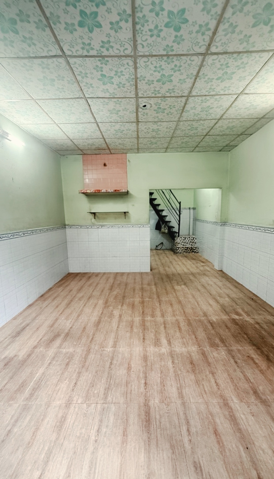 GIẢM SỐC 200 TRIỆU - Nhà HXH Bình Hưng Hòa 44m², 2 Tầng, Gần Gò Xoài - Lê Văn Quới, Chỉ 2.5 Tỷ Thương Lượng