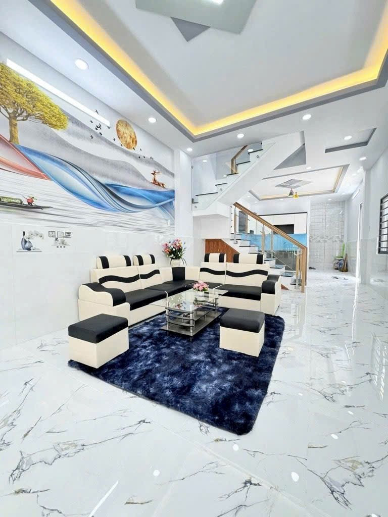 MẶT TIỀN 2 TẦNG MỚI KENG BHH BÌNH TÂN (Đ.16A)