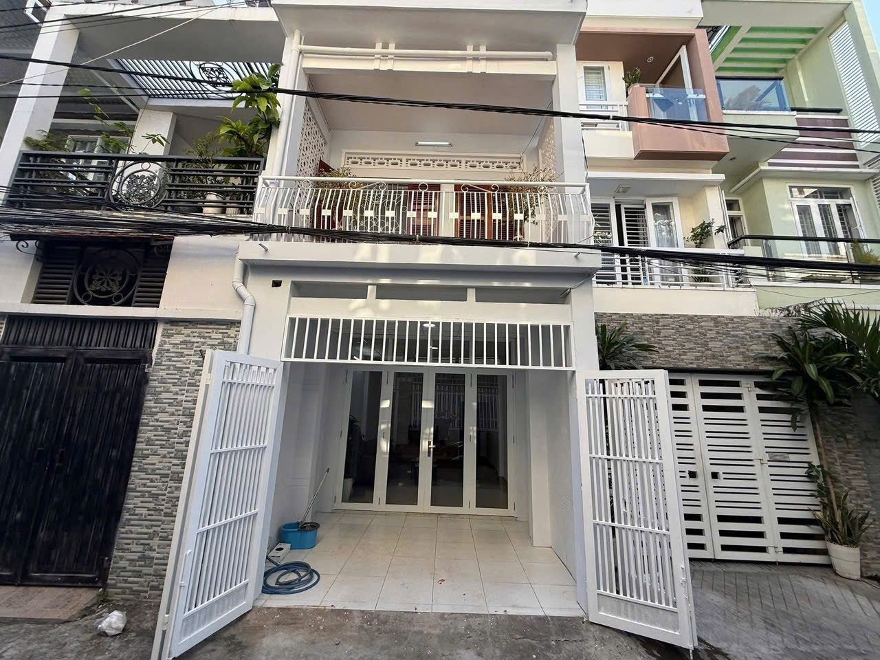 Mua Ngay Định Cư Ngay với căn nhà ngay trung tâm Nha Trang — Giá Rẻ