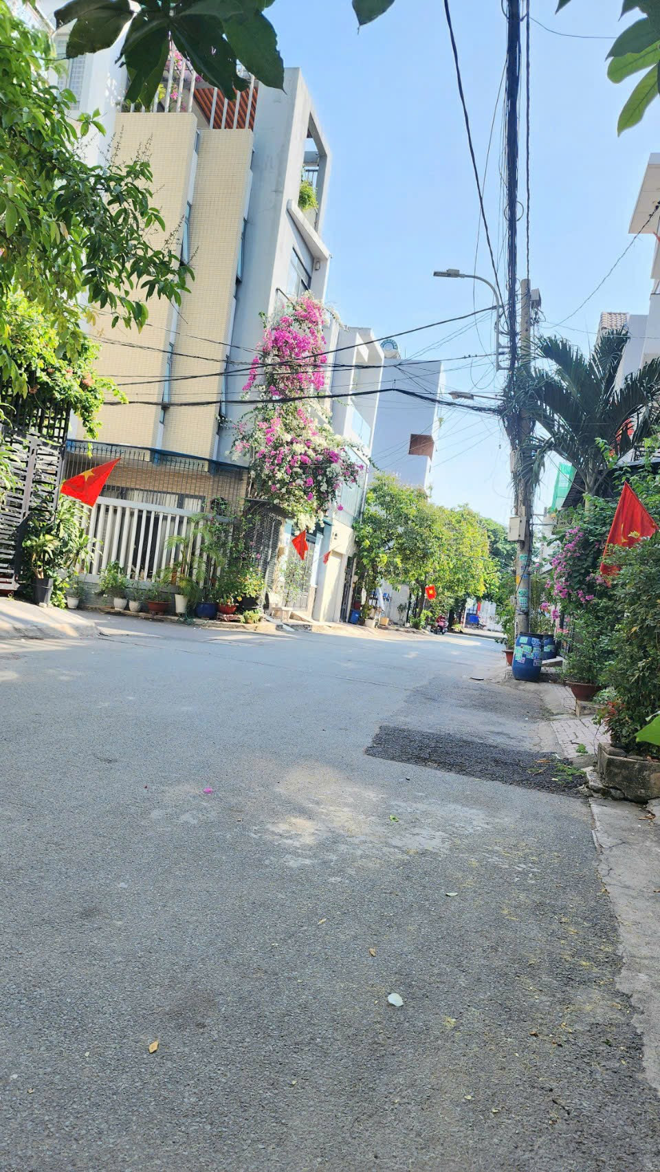 🌟 CHỈ NHỈNH 5 TỶ _ ĐẤT KHU VIP TRƯỜNG THỌ – GẦN VÀNH ĐAI 2_ NGANG 4.22M – XD TỰ DO _ GIÁ TỐT TRONG KHU VỰC
