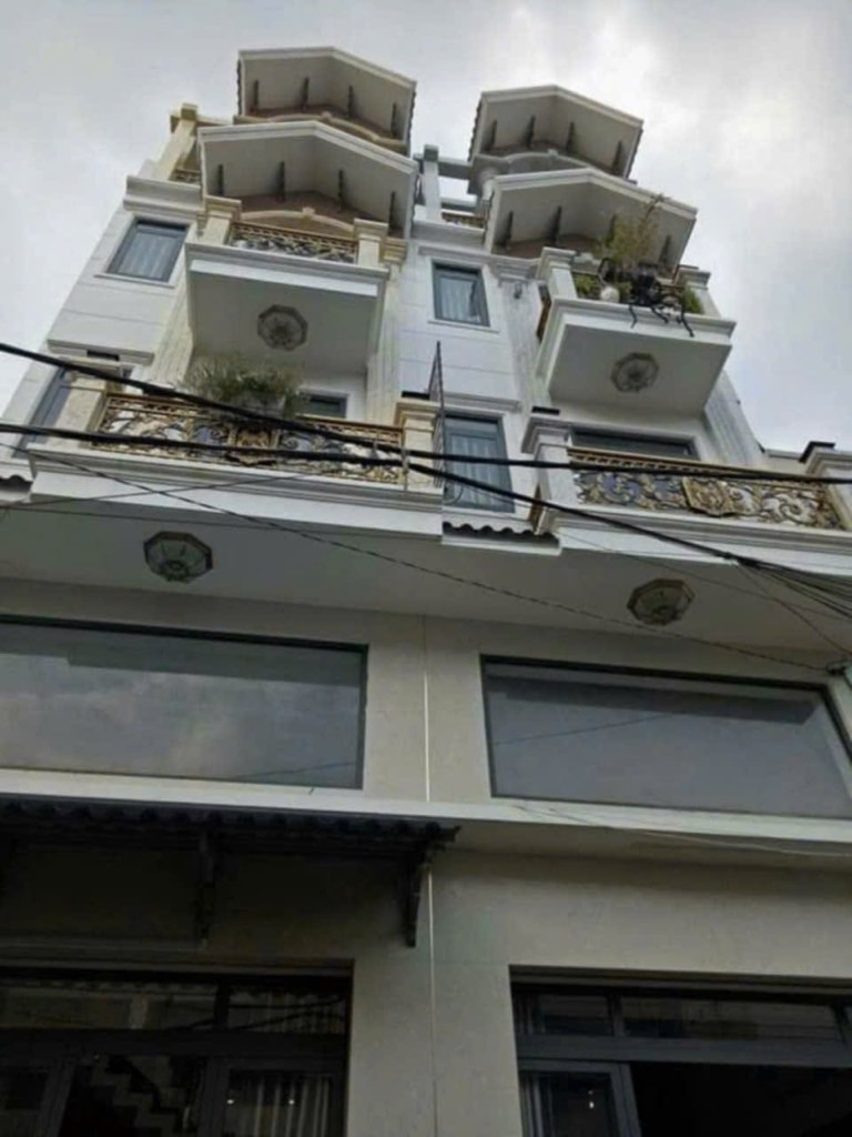 Nhà đường 21,sát Quang Trung, thông sang Nguyễn văn khối,mua để ở,hoặc cho thuê, mở văn phòng cty ,đều tốt