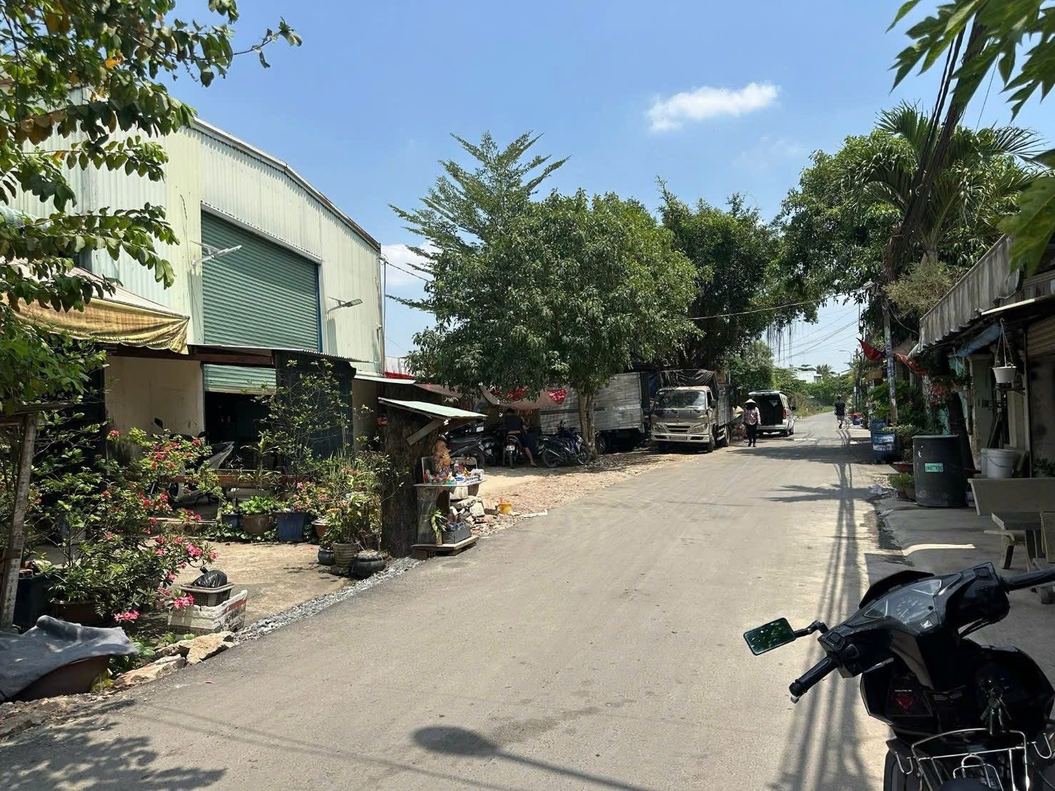 Bán kho nhà xưởng mặt tiền đường Số 21 xã Vĩnh Lộc B huyện Bình Chánh TPHCM, DT: 8x28m.