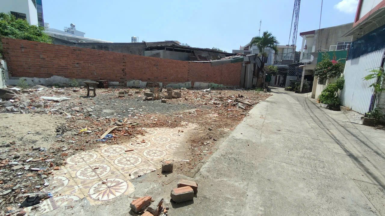 BÁN ĐẤT HẺM Ô TÔ - ĐƯỜNG SỐ 22 LÊ HỒNG PHONG NAM NHA TRANG - 62M2
