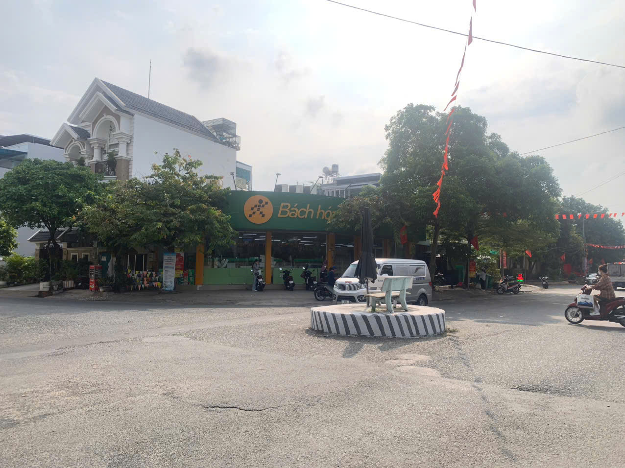 Hiếm có. Đất 146m Xây Tự Do khu Bên Sông Đường Số 25 gần TTTM Gigamall Phạm Văn Đồng