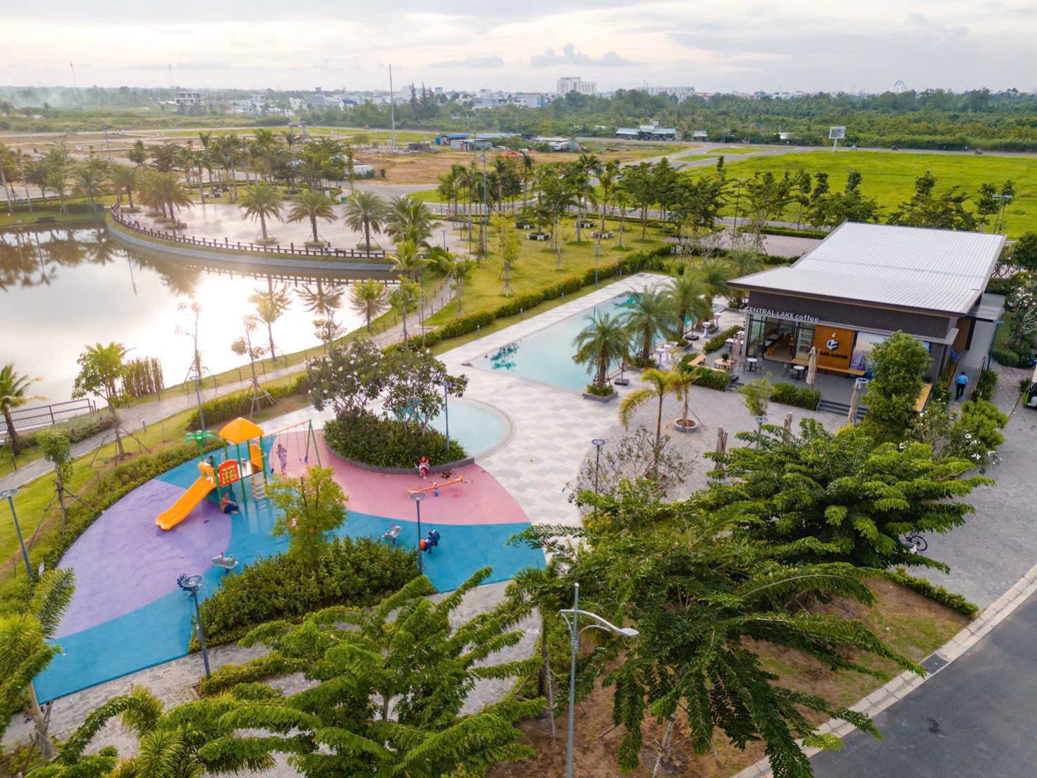 Shophouse Trục chính Nam Long II Central Lake Cần Thơ giá chỉ 8.4 tỷ SHR