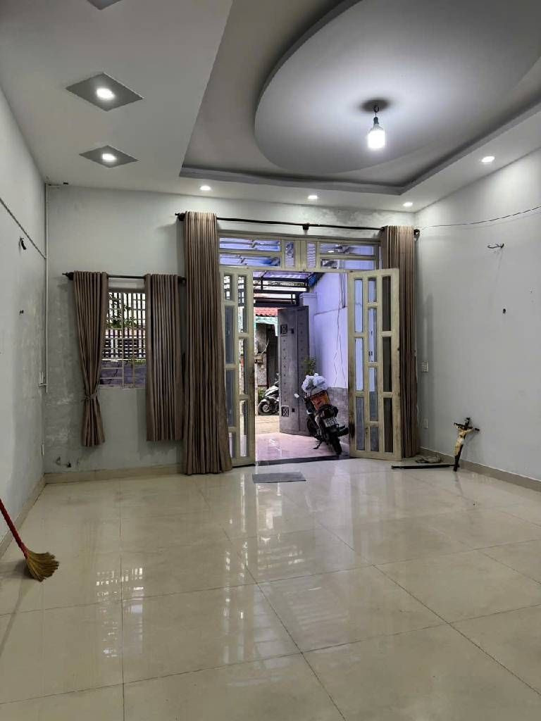 DIỆN TÍCH LỚN HXH Đ.SÔ3 BHH BÌNH TÂN