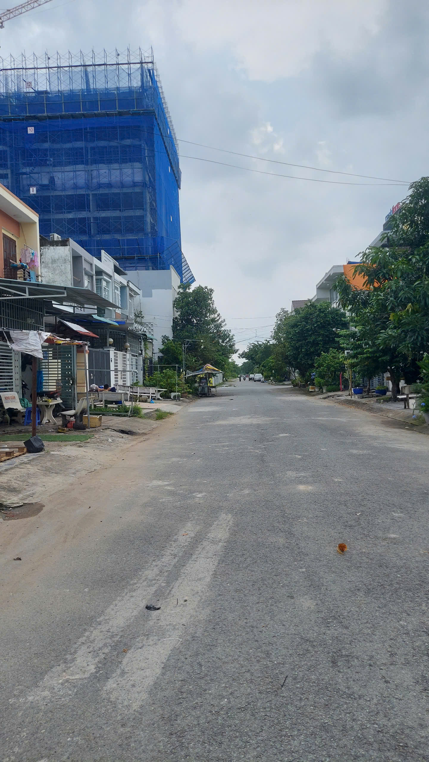 CHO THUÊ NHÀ: TRỆT 1 LỬNG 1 LẦU MỚI XÂY 100% - SẴN NỘI THẤT