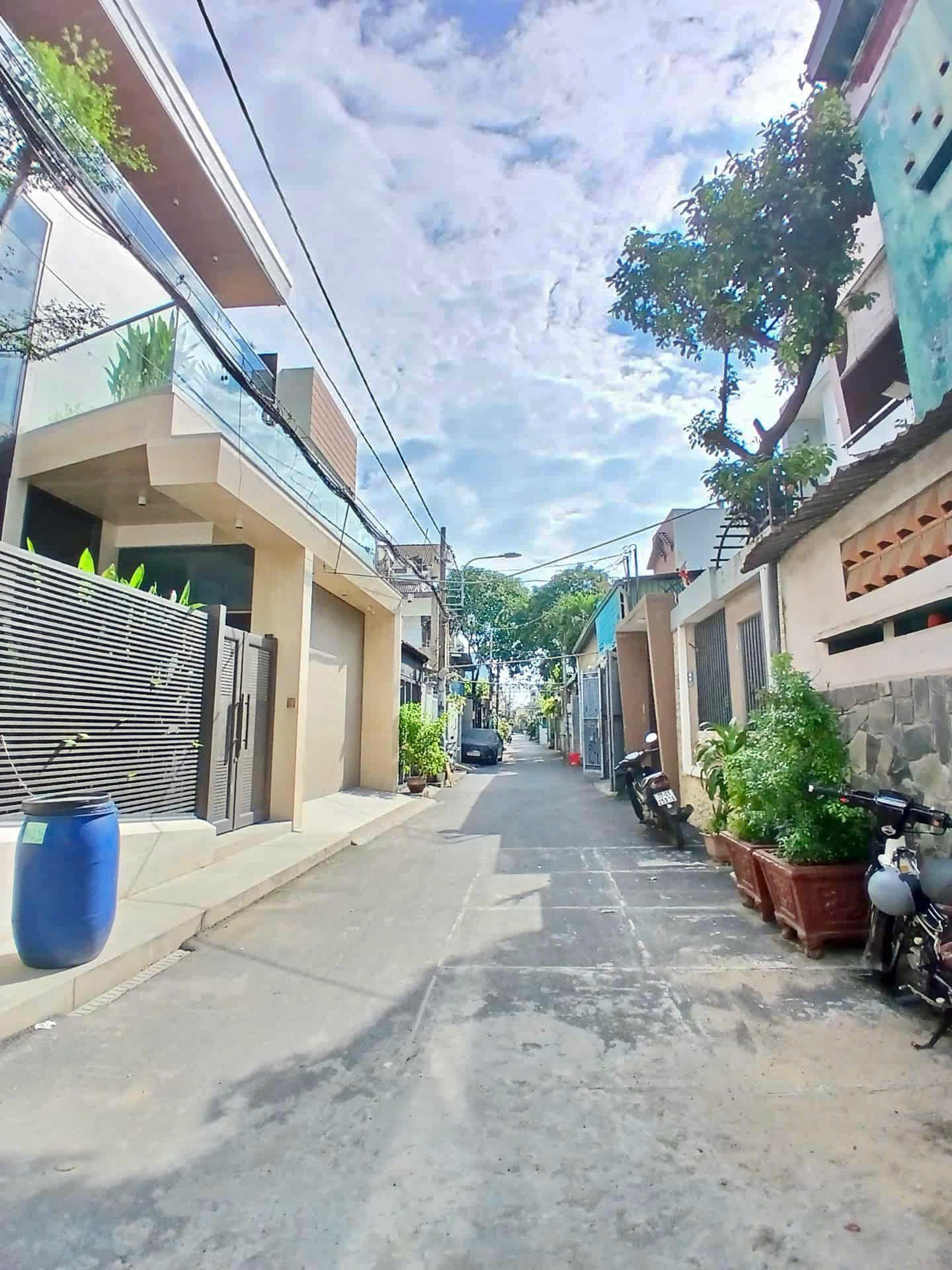 BÁN ĐẤT HẺM XE TẢI ĐƯỜNG SỐ 30, LINH ĐÔNG - 75m2 - GIÁ 5.9 TỶ TL