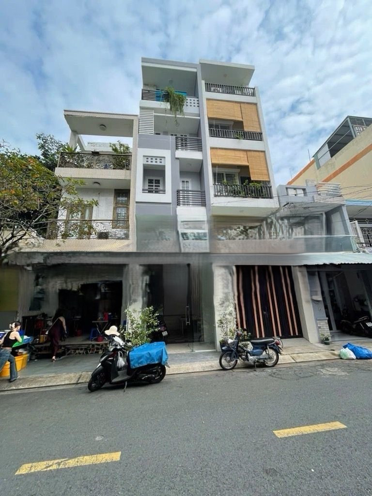 NHÀ 5 TẦNG MẶT TIỀN KDC BÌNH PHÚ QUẬN 6 - SỔ MỚI HOÀN CÔNG