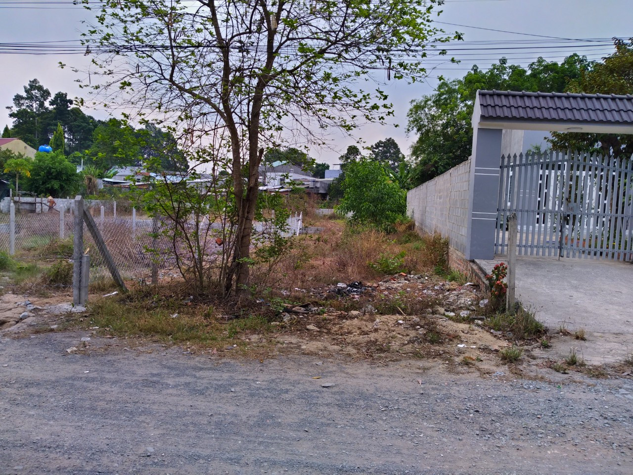Bán đất Củ Chi, lô đất 1 sẹc ngắn đường nhựa 417, diện tích 143m2, Full thổ cư, xã Phước Vĩnh An