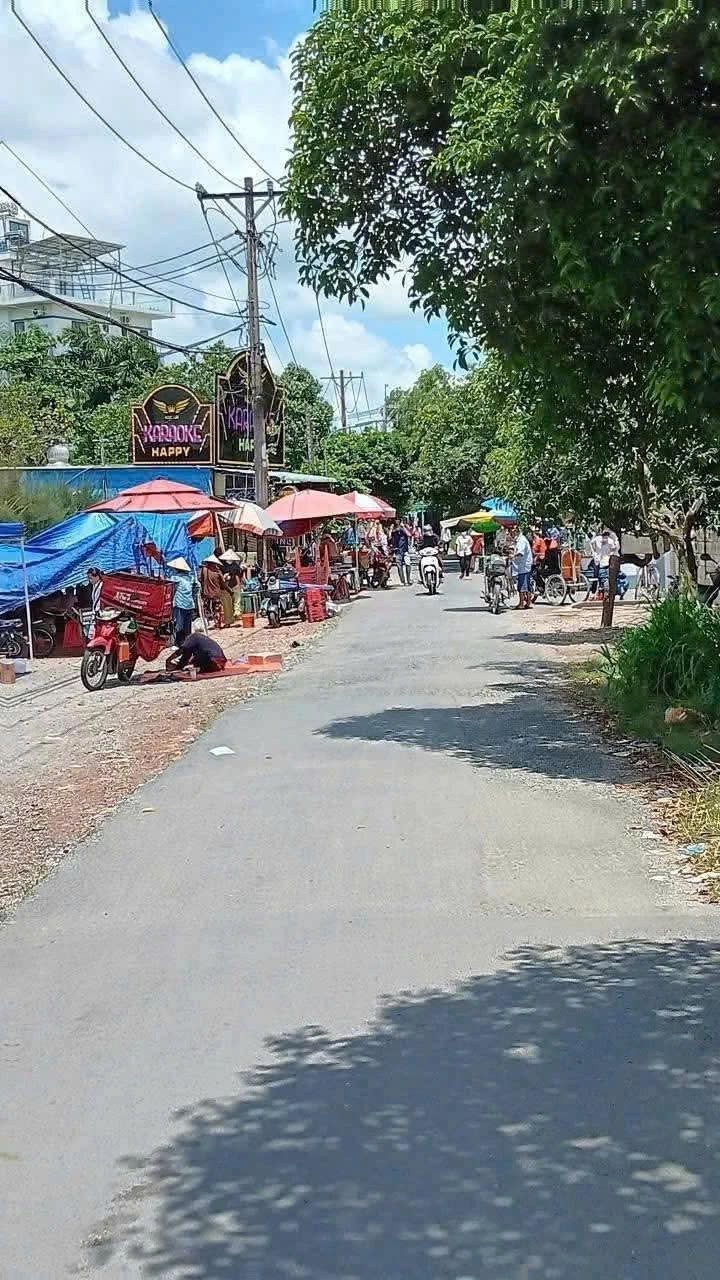 1.9 tỷ chốt nhanh 150m2 thổ cư full, ngay chợ SƯ ĐOÀN 9, 1 xẹc tỉnh lộ 8, 0773899156