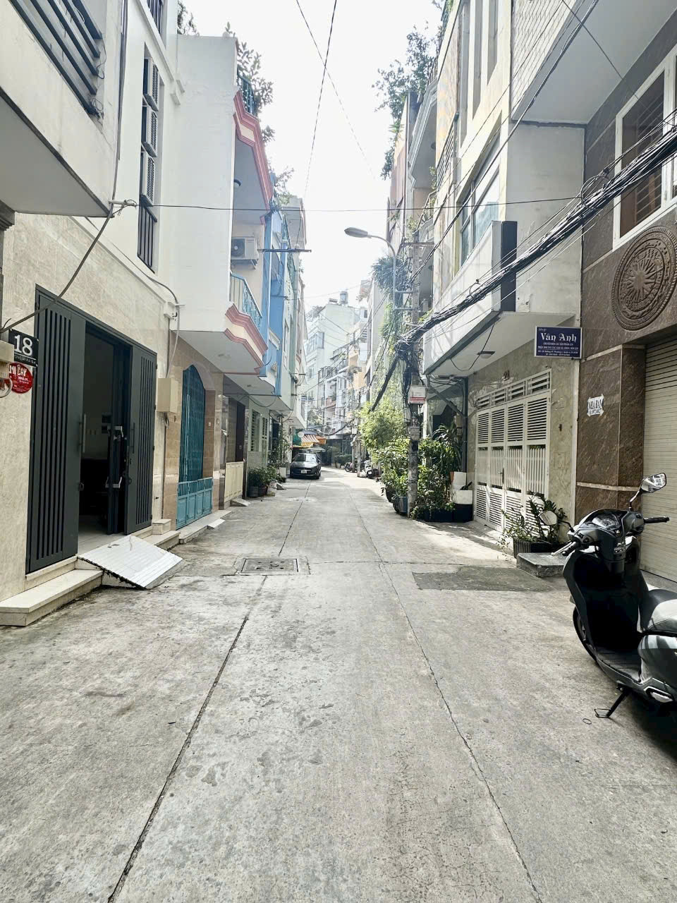 Cần Bán nhà 5 tầng Quận 4 – 5pn – Xe hơi vào tận nhà !