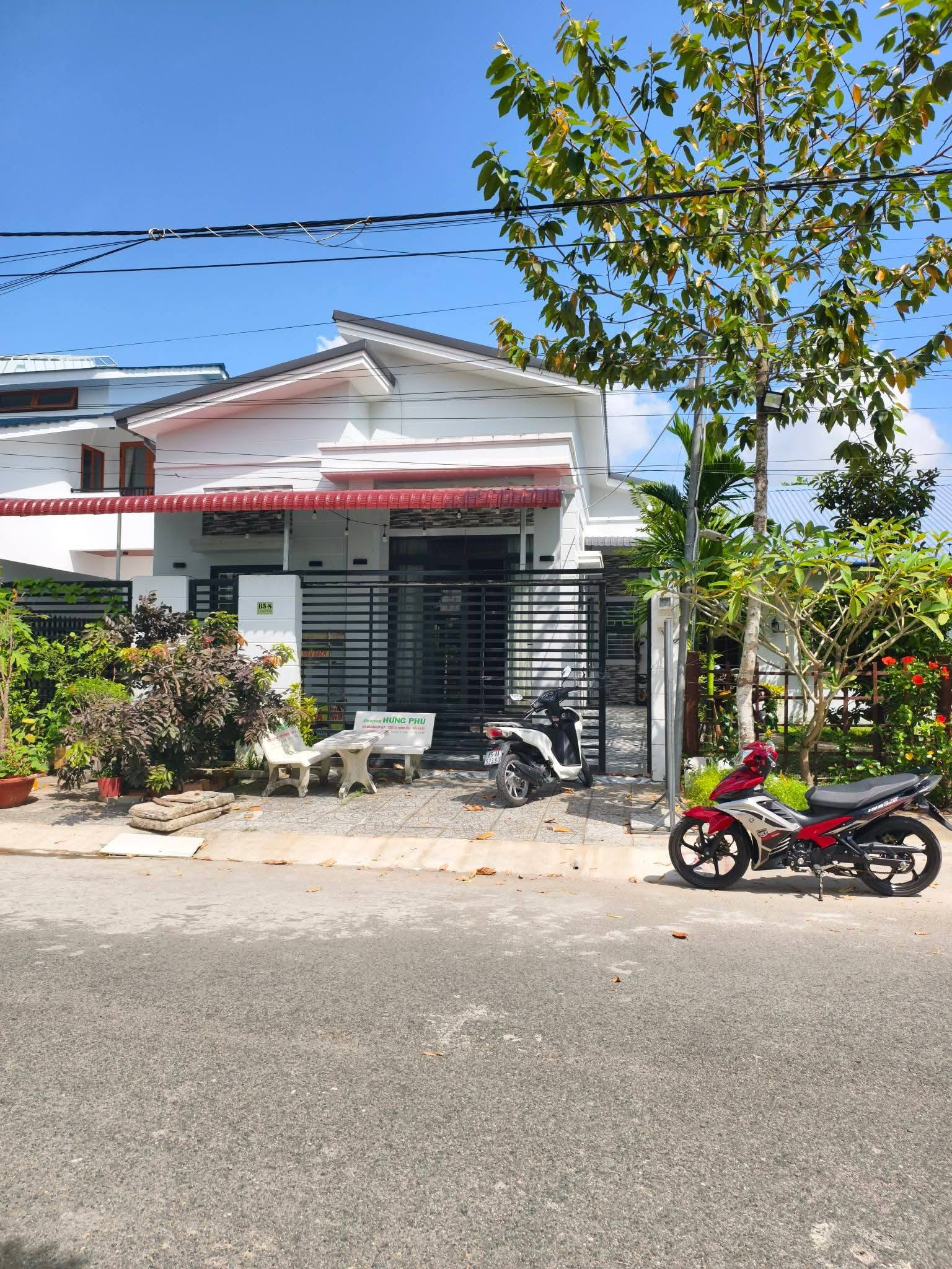 BÁN NHÀ BIỆT THỰ 9x20 KDC Long Thịnh GIÁ CHỈ 6 TỶ!