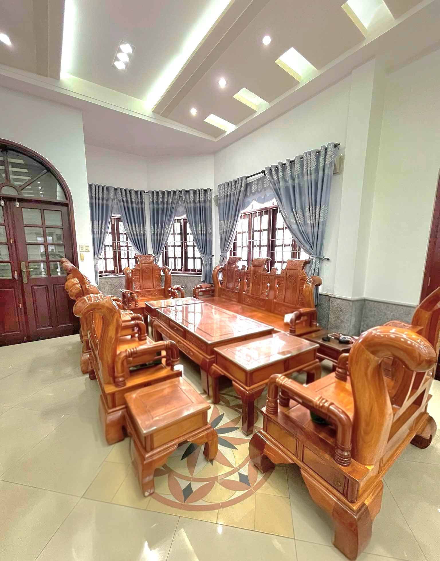 MẶT TIỀ.N NỘ.I BỘ TỈN.H LỘ 10 - KHU TÊN LỬ.A - KINH DOAN.H - ( 10X20M )