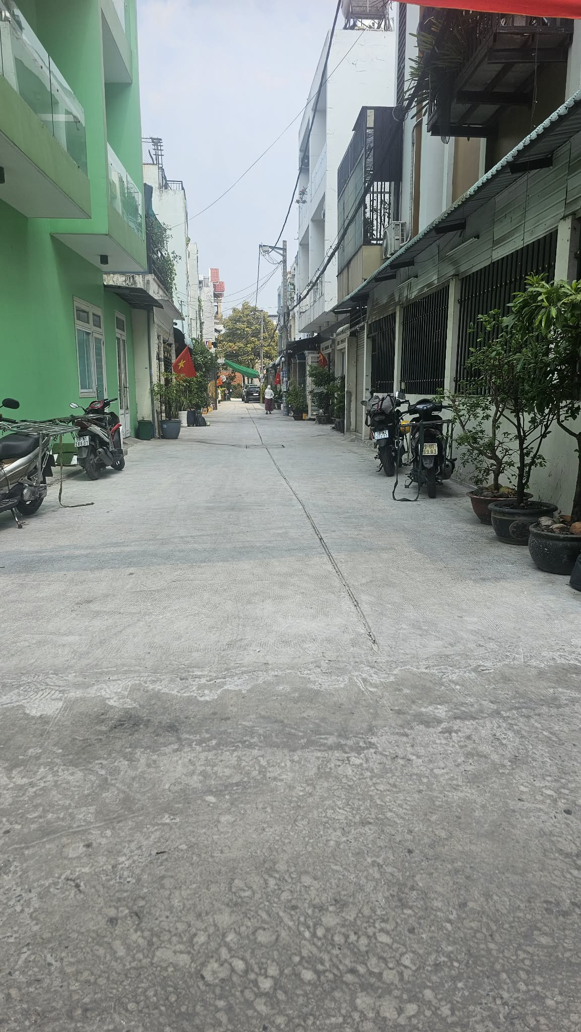 4 TẦNG Đ.SỐ 8 BÌNH HƯNG HOA B.BÌNH TÂN
