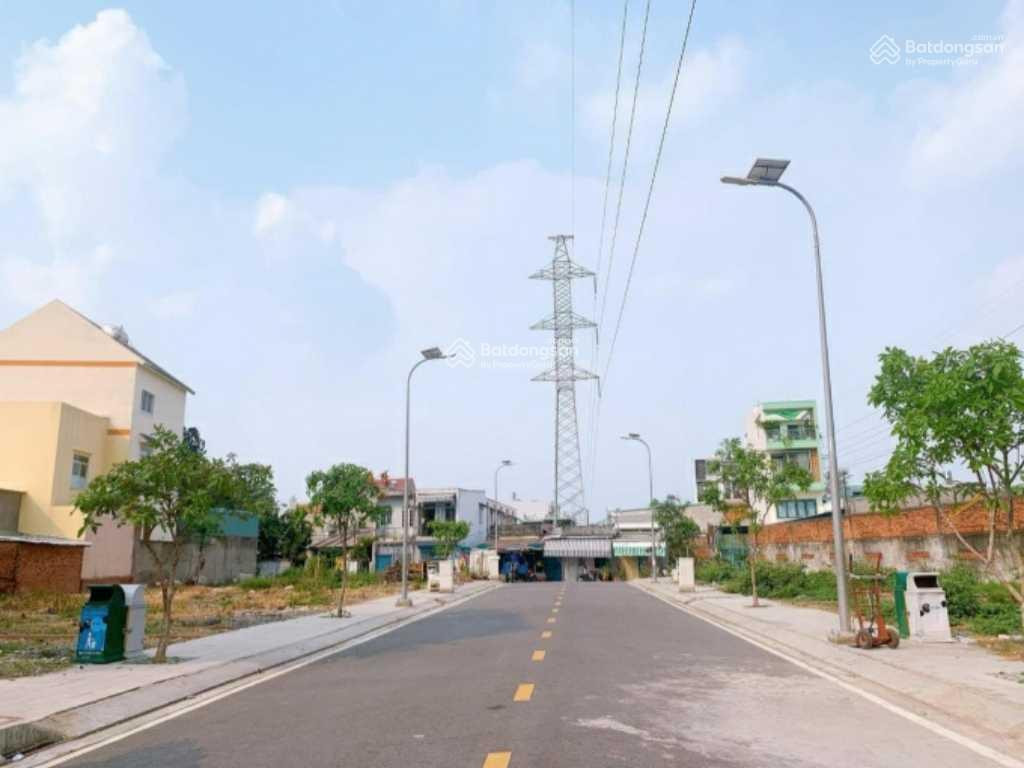 Cần bán lô đất đường 60, Thảo Điền, Quận 2. Ngay khu biệt thự cao cấp, 60m2, 3tỷ950tr sổ riêng