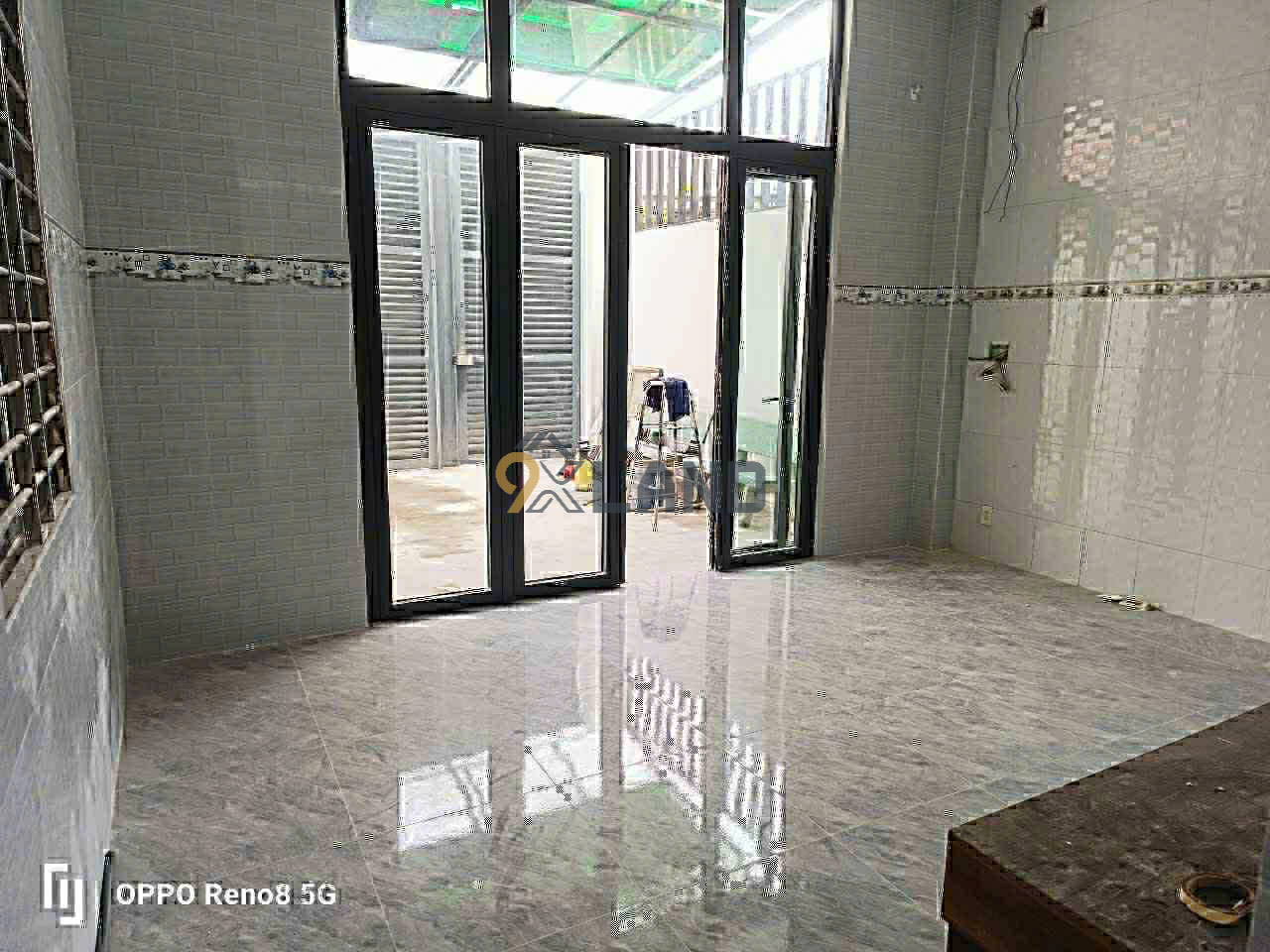463 - BÁN NHÀ 3 TẦNG - HẺM XE HƠI - THU NHẬP THUÊ 30 TRIỆU/ THÁNG - ĐƯỜNG SỐ 6 - P. LINH TRUNG - NGANG 7M