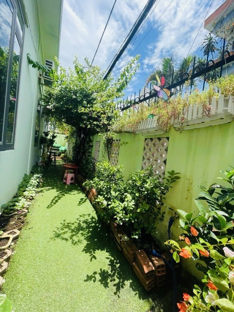 BÁN NHÀ HẺM XE HƠI ĐƯỜNG SỐ 7, LINH TÂY - 140m2 - GIÁ 8.5 TỶ TL
