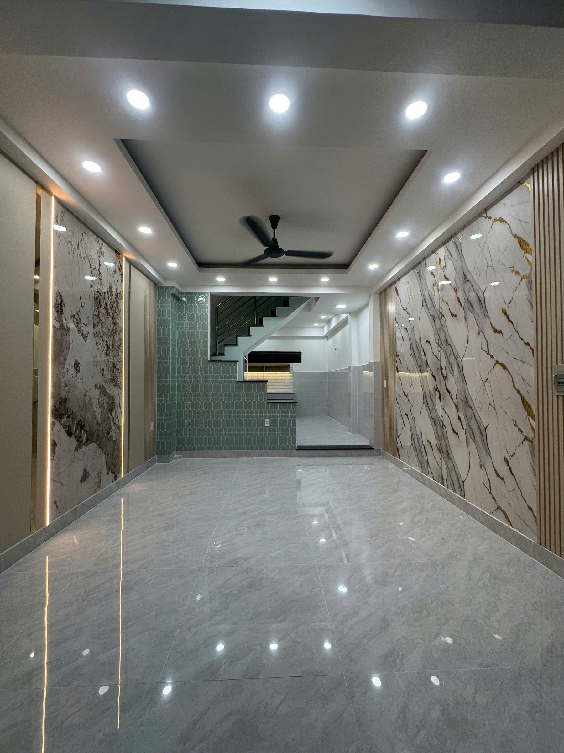 Chỉ nhỉnh 4 Tỷ Sở Hữu Nhà Ngay Trung Tâm Bình Tân - DT 48m2 - Sát Mặt Tiền Lê Văn Quới - Nhà Mới Xây Chắc Chắn -d Xem Là Mê