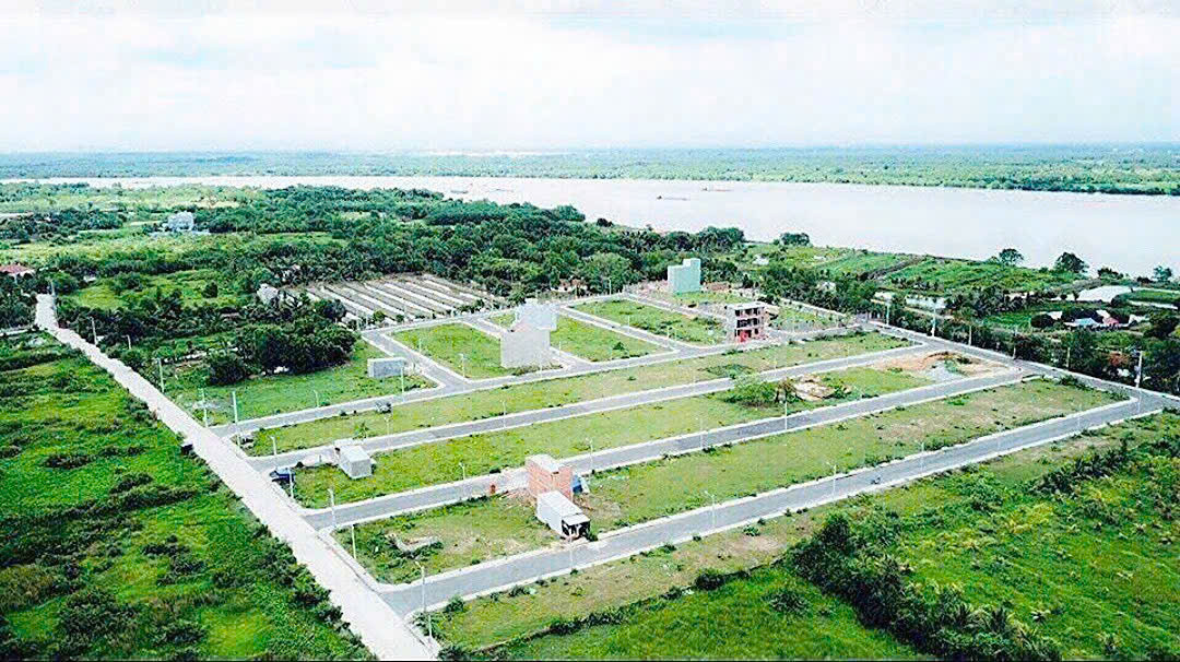 Bán đất thổ cư khu dân cư đường nhựa lớn Long Phước Quận 9