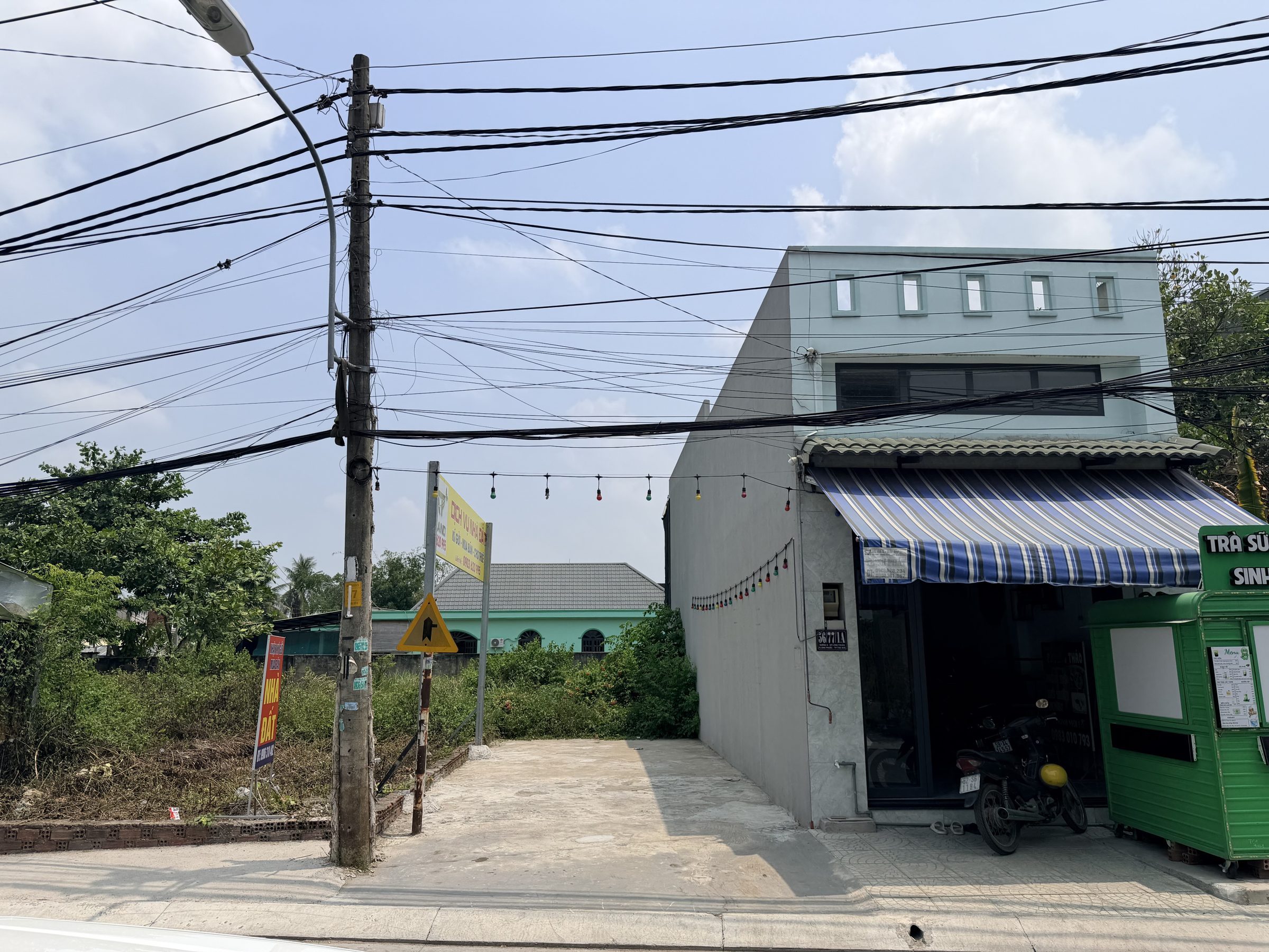 Cần bán đất mặt tiền kinh doanh đường số 8, phường Long Phước, tp Hồ Chí Minh.