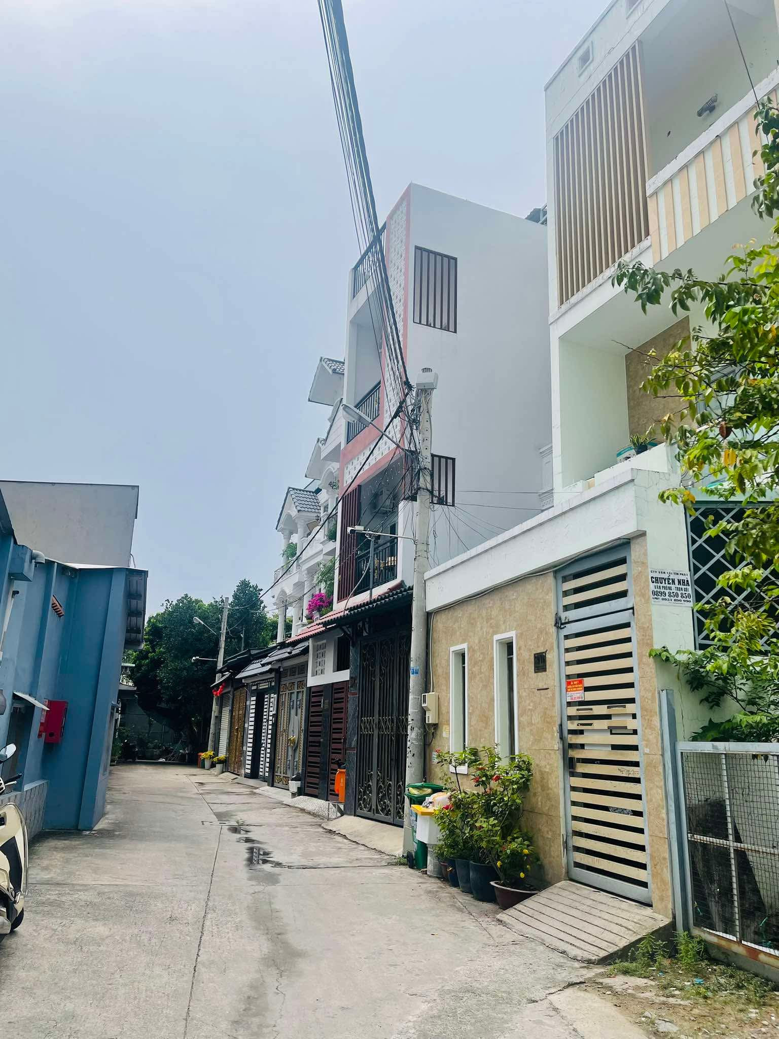 BÁN ĐẤT HẺM XE HƠI ĐƯỜNG SỐ 8, TRƯỜNG THỌ - 235m2 - GIÁ 13.5 TỶ TL