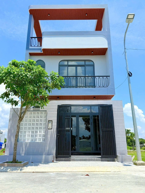 Bán nhà 3 tầng  mới đẹp kdc .đường Cây Đa .Tân phú trung * 6.3 x13