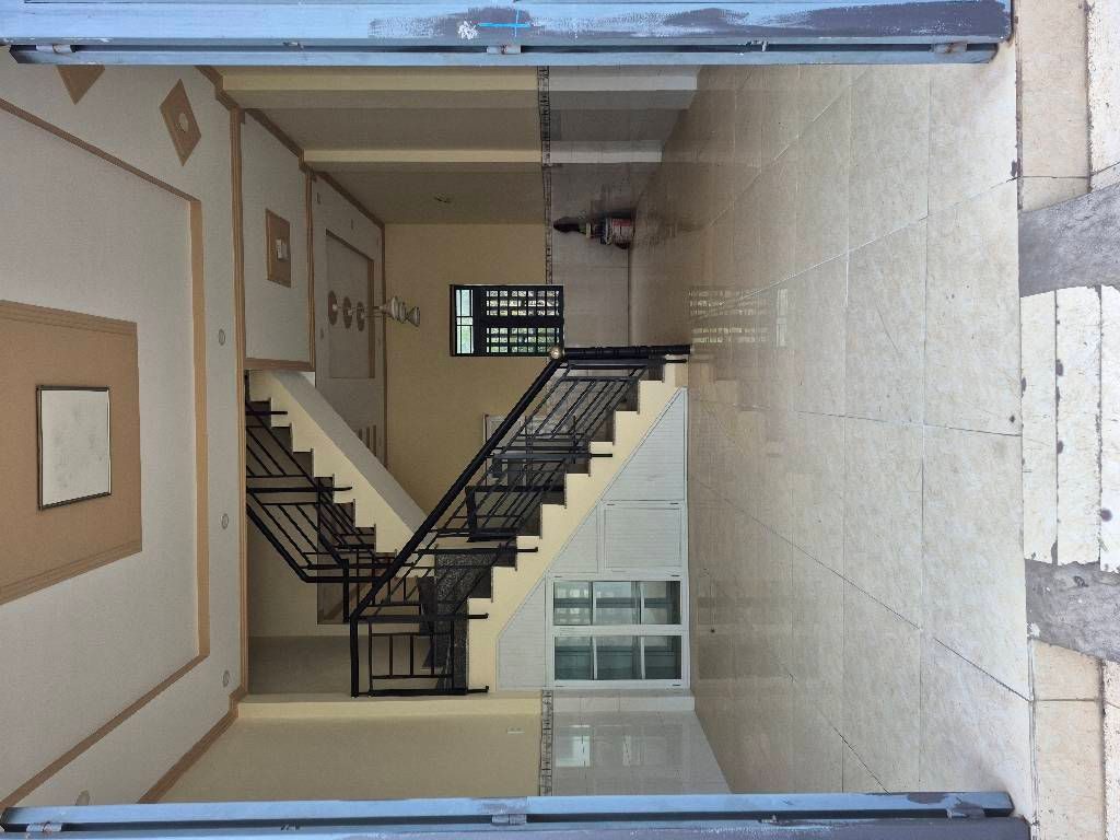 CHỦ KẸT GẤP BÁN ĐS BÌNH TÂN - HXH thông - 5X11m - 2TẦNG BTCT - KẾ BÊN AEON TÂN PHÚ - SHR
