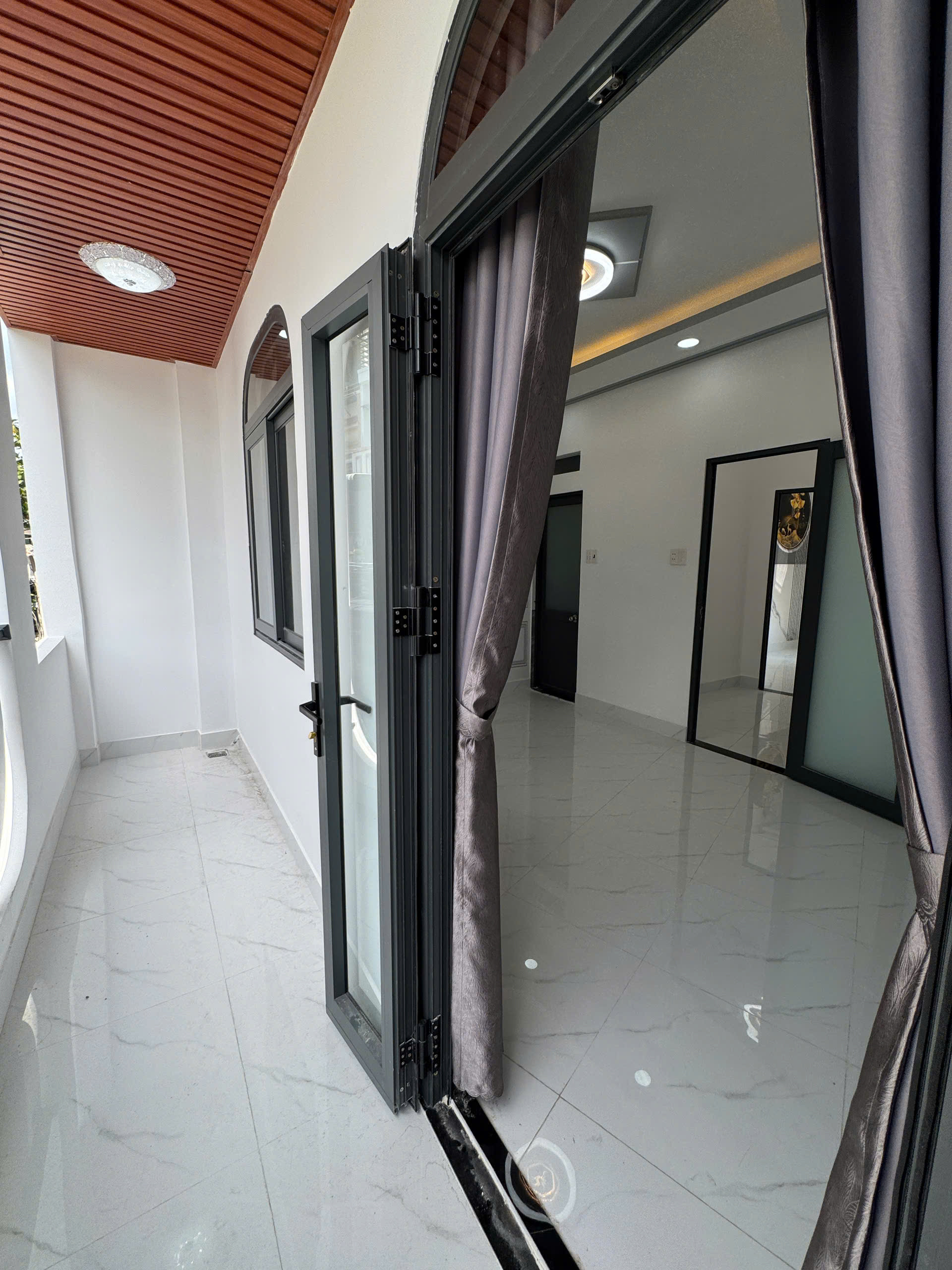 Hẻm Xe Hơi Tránh - DT 44m2 - Chỉ 3 Tỷ - Nhà Mới Ở Ngay - Tương Lai Lô Góc, Ko Lộ Giới, Ko Quy Hoạch