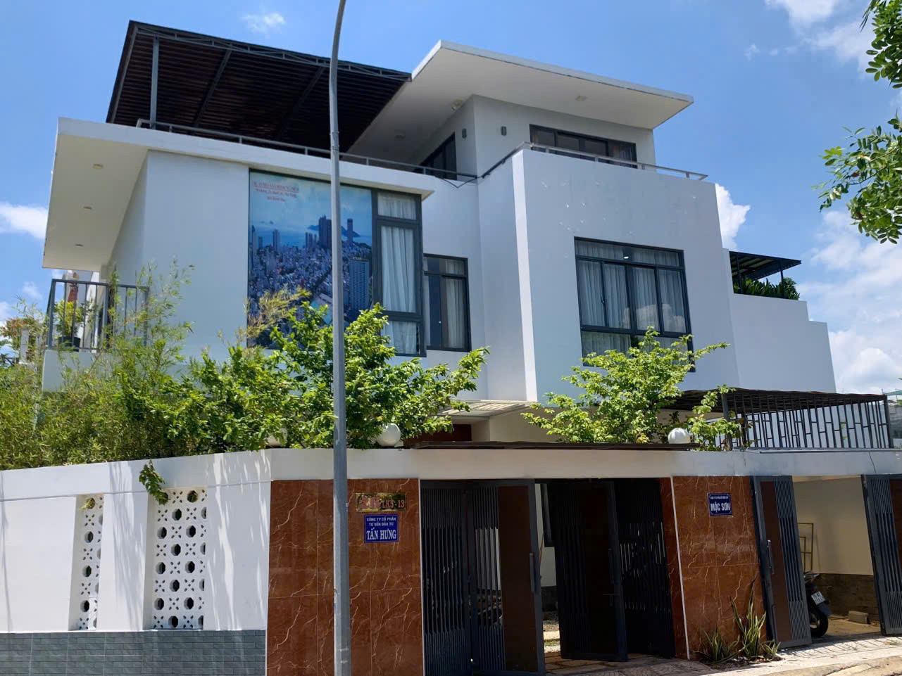 Bán biệt thự 3 tầng 287,5m² full thổ cư ngang 15m giá 25 tỷ tại Đường số 92 Phường Nam Nha Trang
