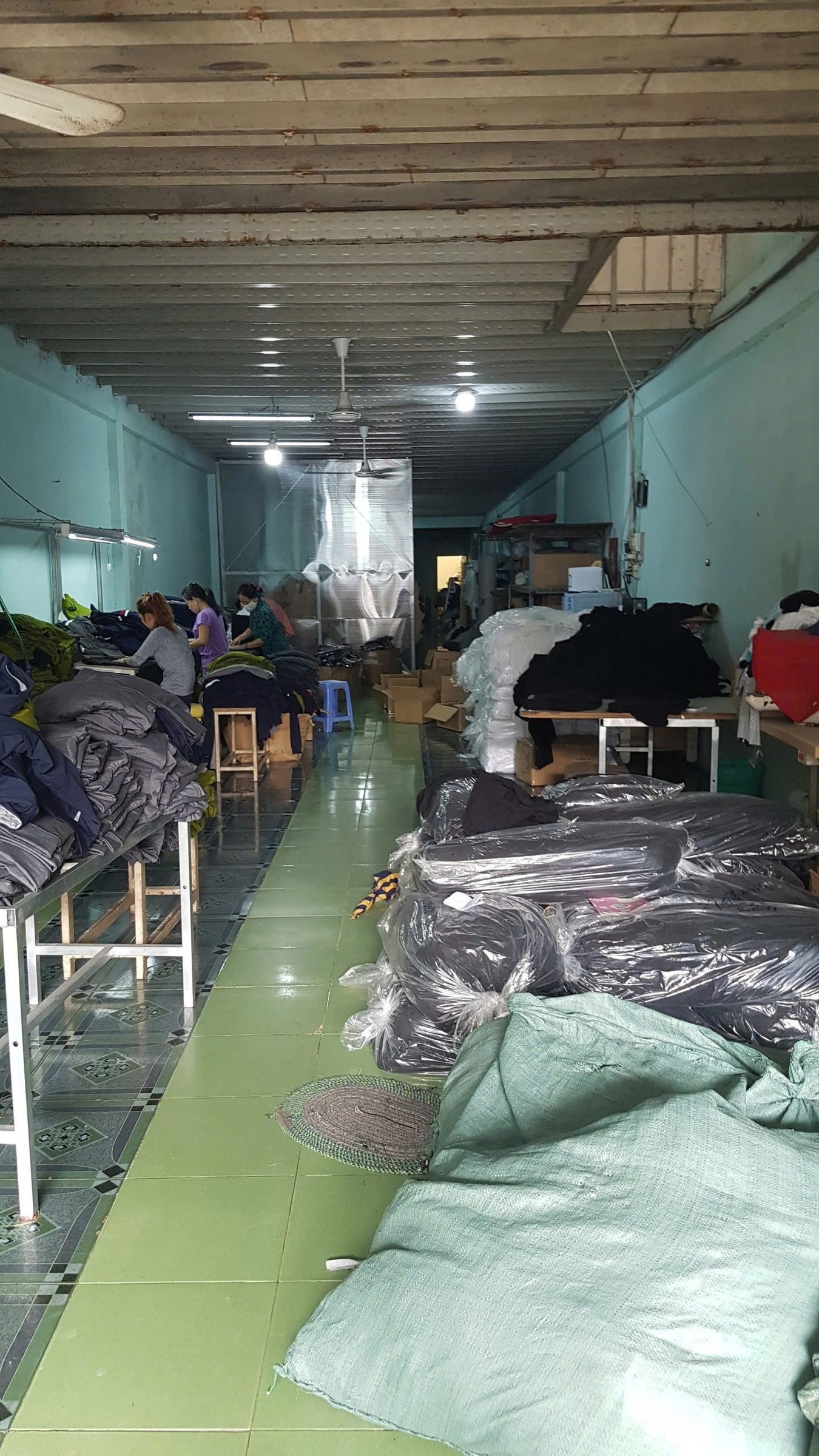 BÁN NHÀ XƯỞNG KẾ BÊN KCN TÂN PHÚ TRUNG, ĐƯỜNG NHỰA XE TẢI CHẠY