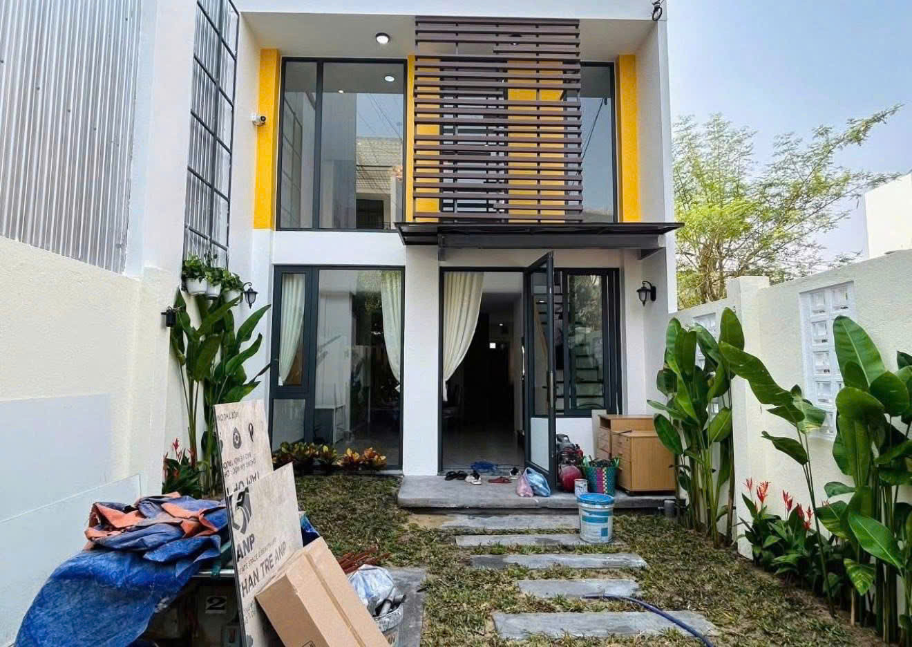 📌📌📌LÀM VIỆC TRỰC TIẾP GIÁ TỐT !!! NHÀ SƠN THỦY ĐÔNG 30TR